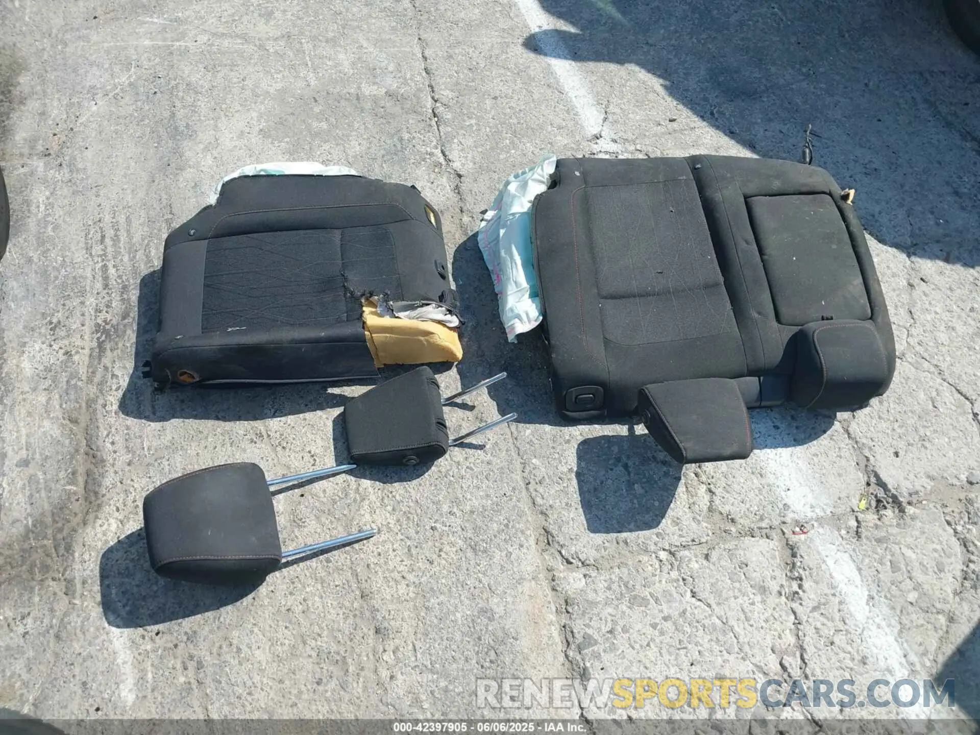 16 Photograph of a damaged car MAJ3S2GEXMC408021 FORD ECOSPORT 2021