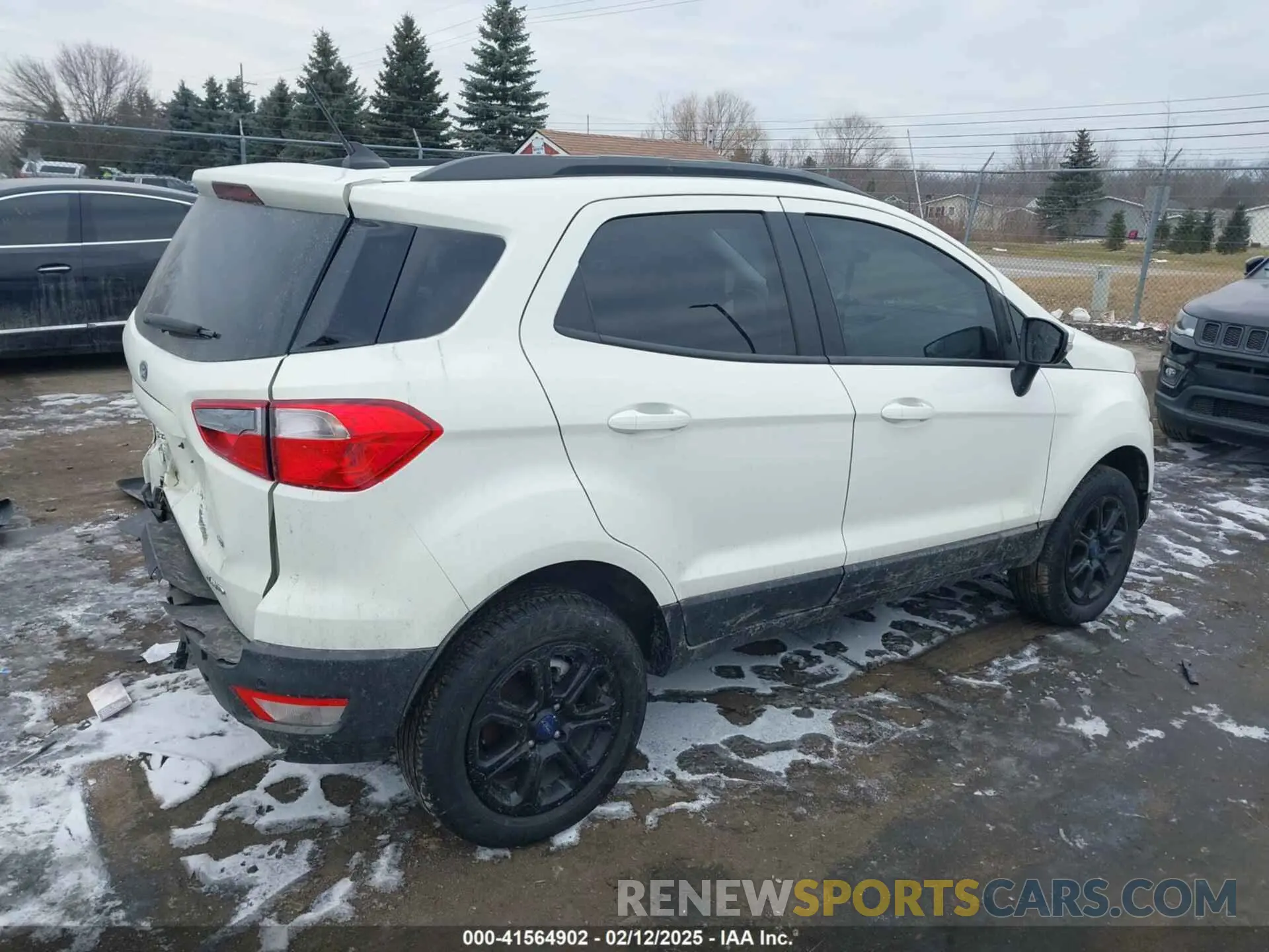 4 Photograph of a damaged car MAJ6S3GL3MC429469 FORD ECOSPORT 2021