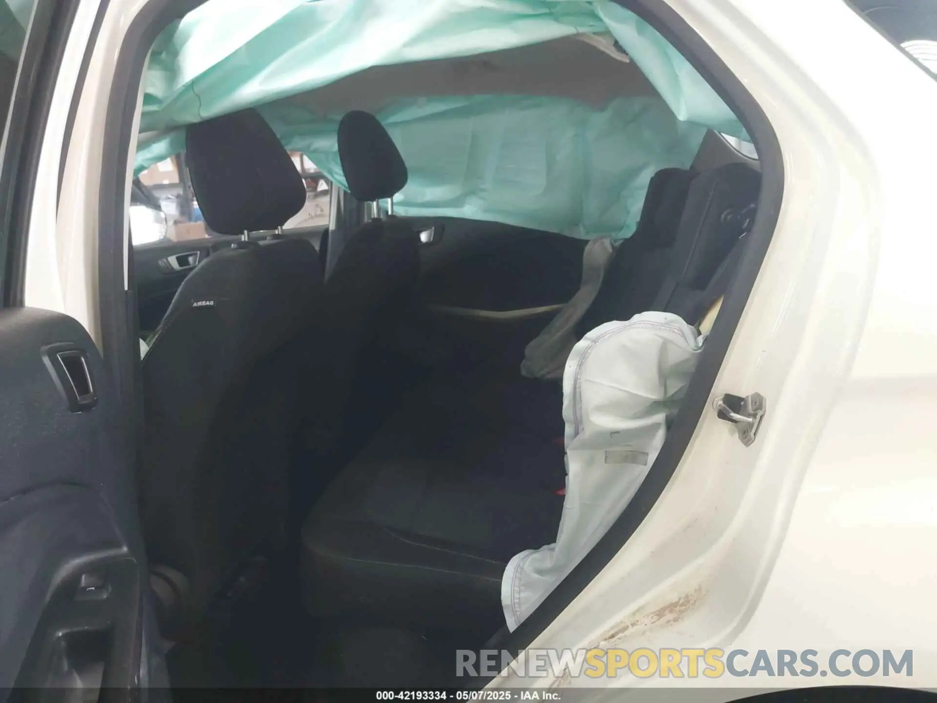 8 Photograph of a damaged car MAJ6S3GL4MC410607 FORD ECOSPORT 2021