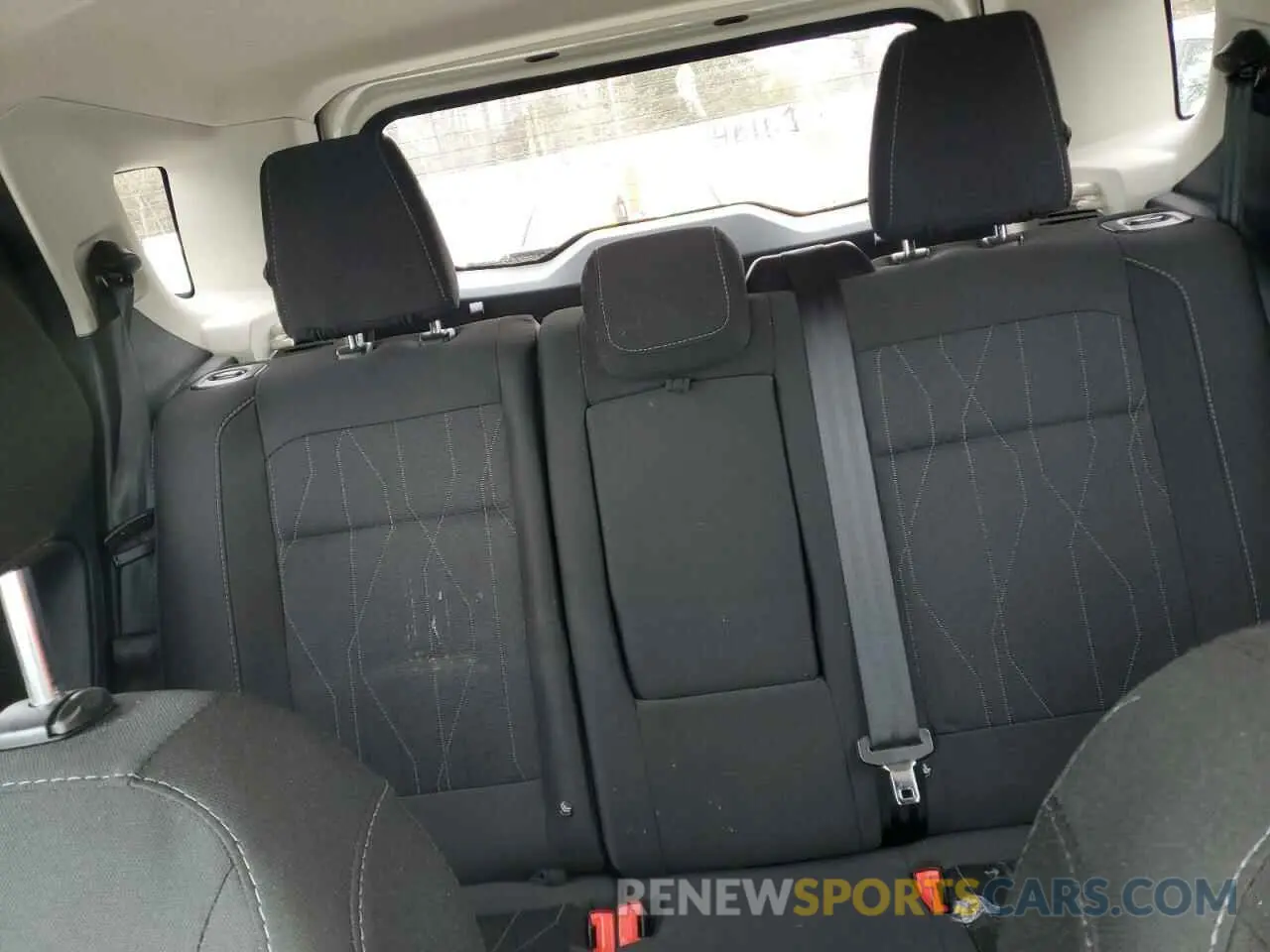 10 Photograph of a damaged car MAJ6S3GL5MC445835 FORD ECOSPORT 2021