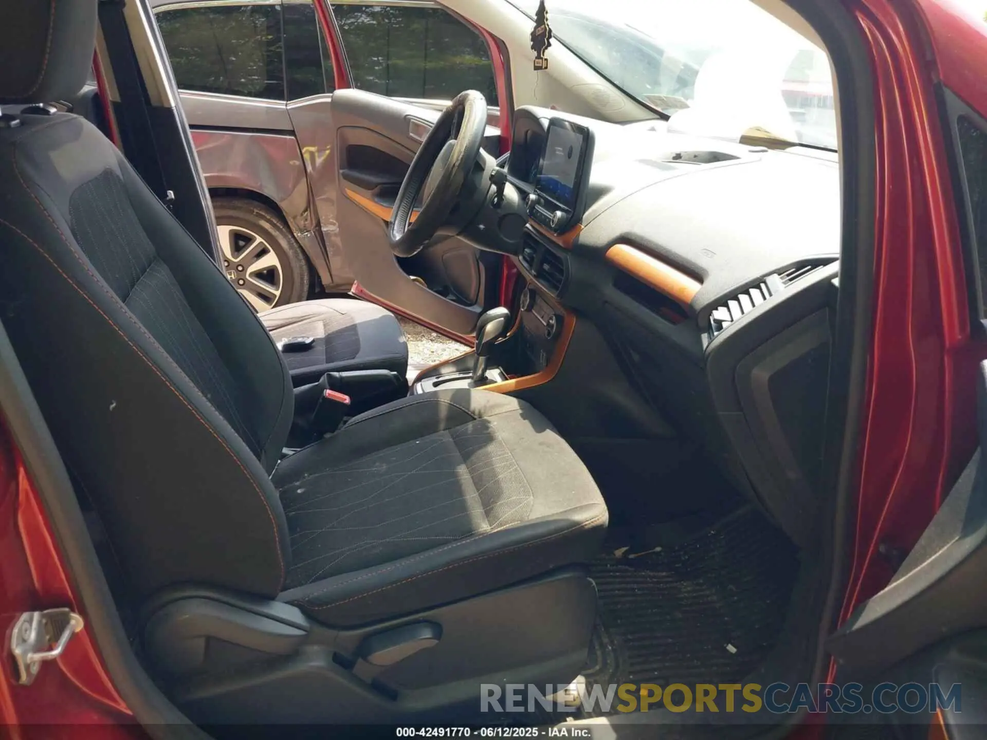 5 Photograph of a damaged car MAJ6S3GL8MC451595 FORD ECOSPORT 2021