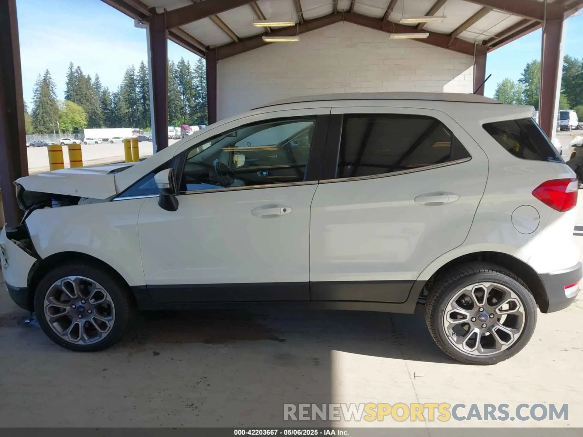14 Photograph of a damaged car MAJ6S3KL8MC402081 FORD ECOSPORT 2021