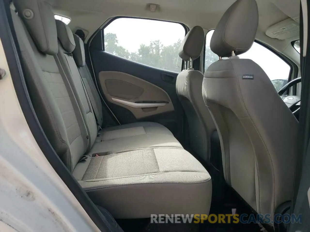 10 Photograph of a damaged car MAJ6S3FL8NC468030 FORD ECOSPORT 2022