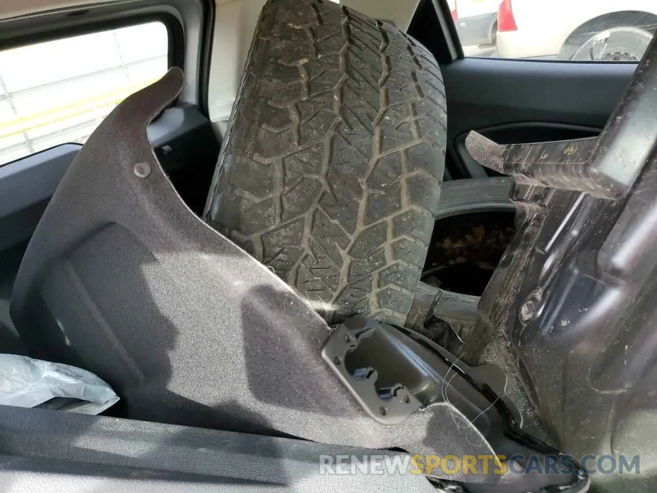 13 Photograph of a damaged car MAJ6S3GL6NC473712 FORD ECOSPORT 2022