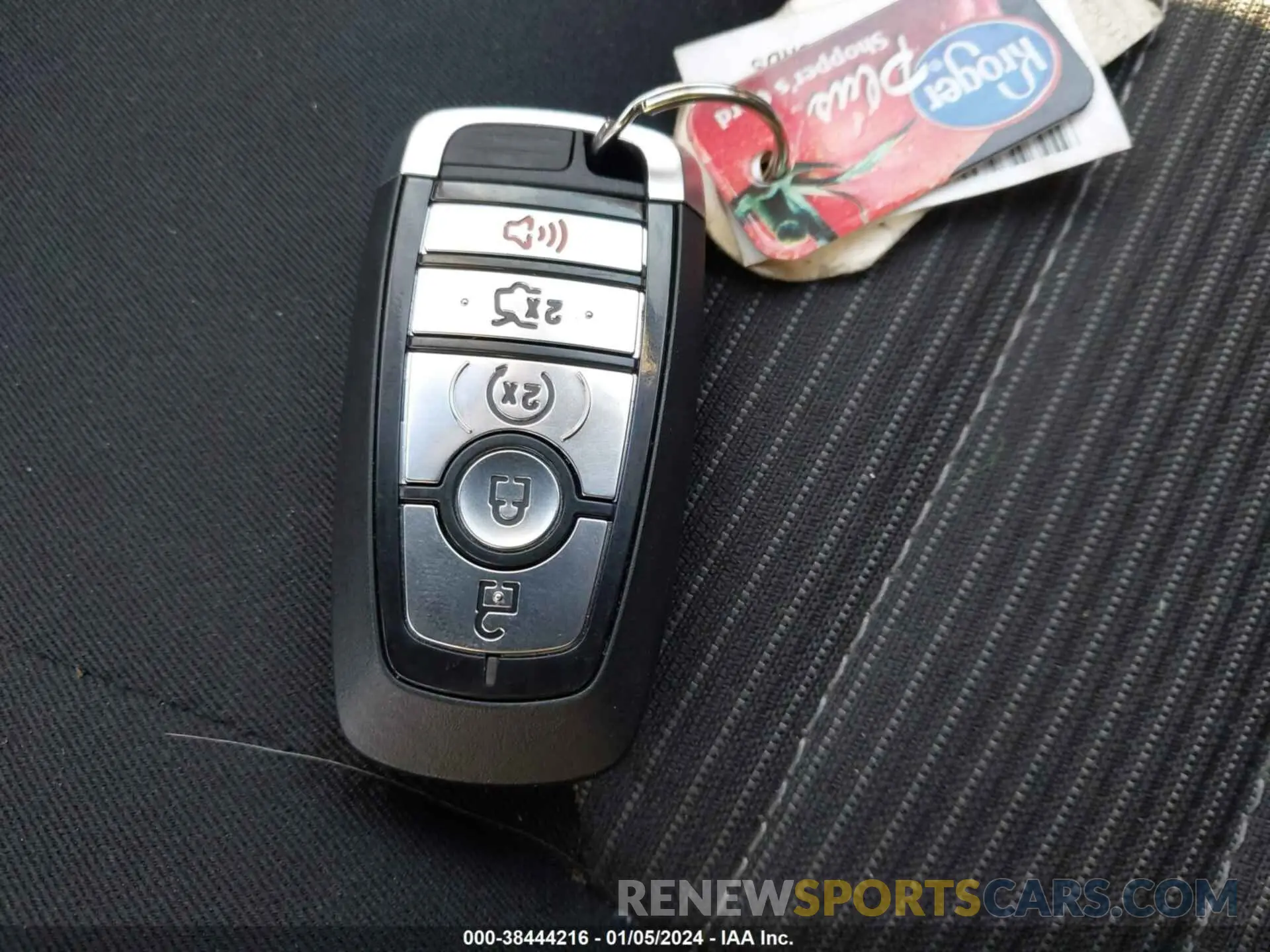 11 Photograph of a damaged car 2FMPK3J9XJBC38599 FORD EDGE 2018