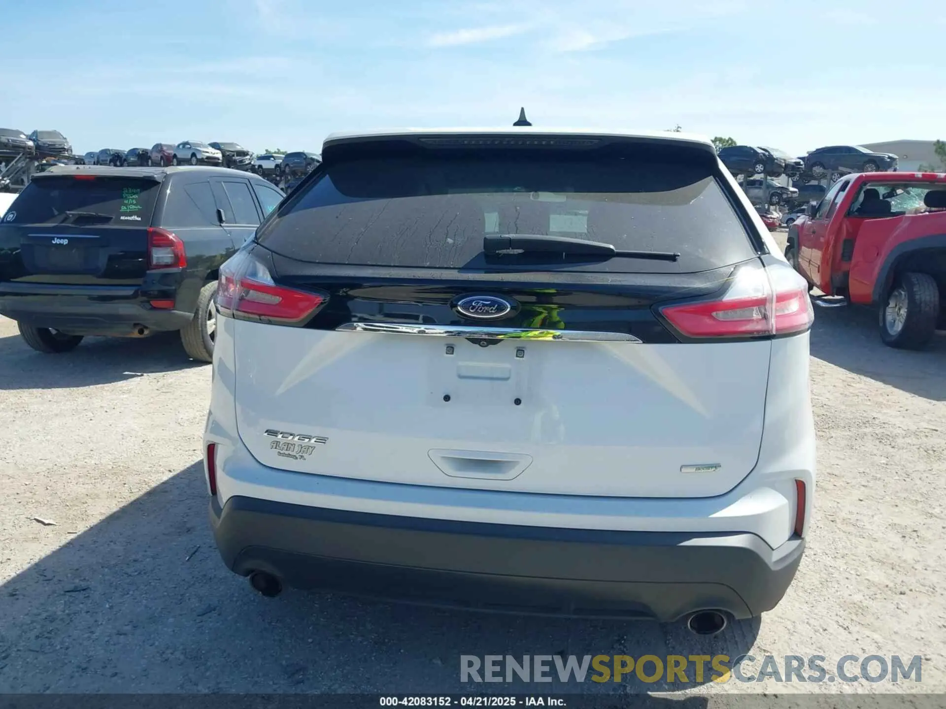 16 Photograph of a damaged car 2FMPK3G90KBB17489 FORD EDGE 2019