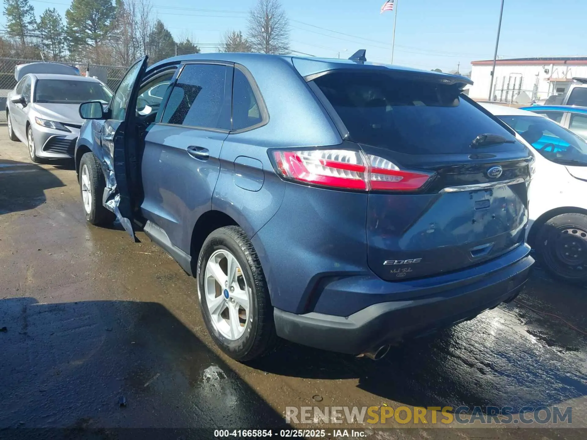 3 Photograph of a damaged car 2FMPK3G93KBB89674 FORD EDGE 2019