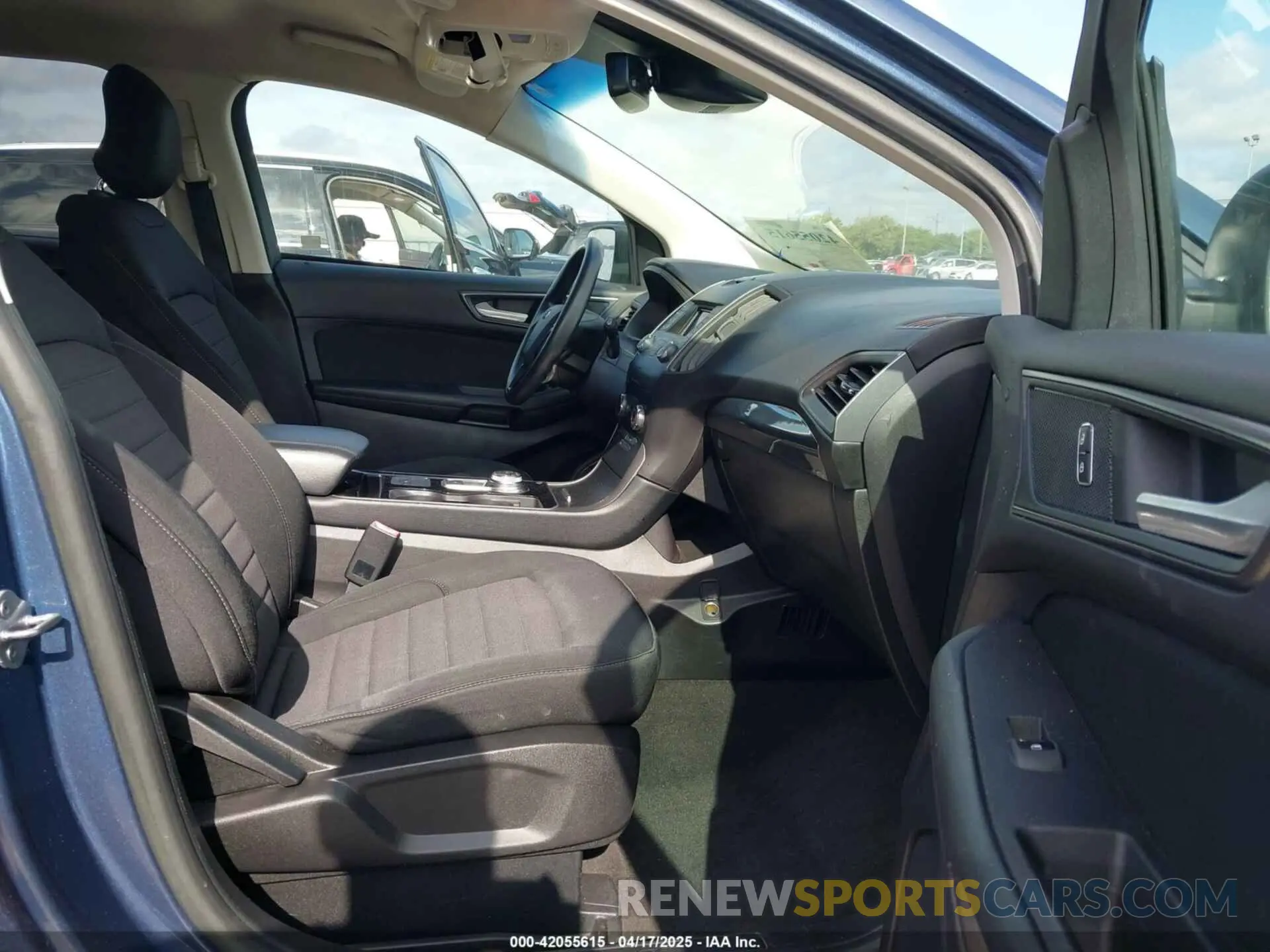 5 Photograph of a damaged car 2FMPK3G94KBB66940 FORD EDGE 2019