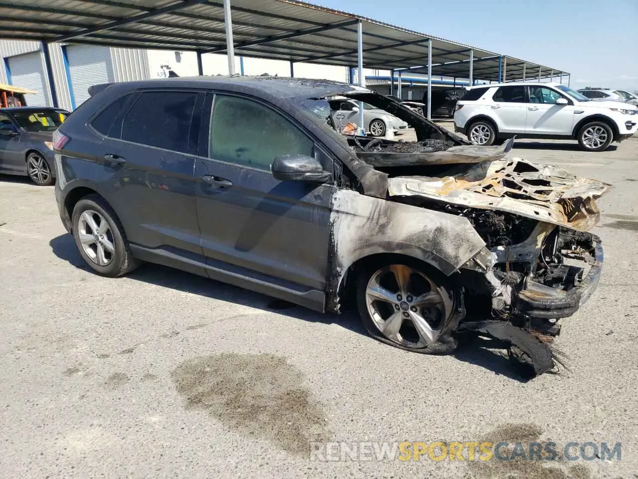 4 Photograph of a damaged car 2FMPK3G96KBB57270 FORD EDGE 2019