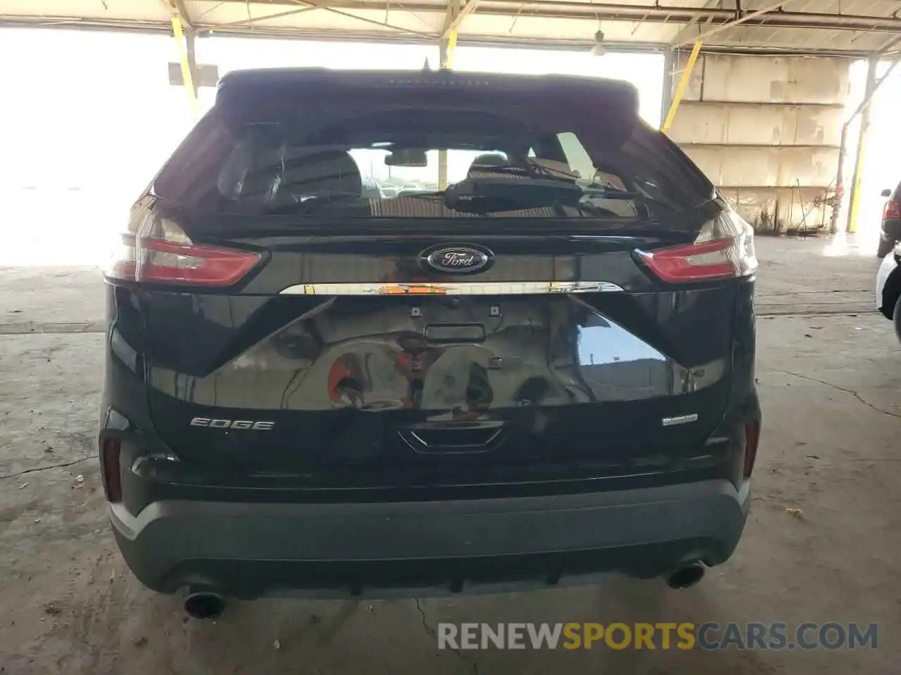 6 Photograph of a damaged car 2FMPK3G97KBB17988 FORD EDGE 2019