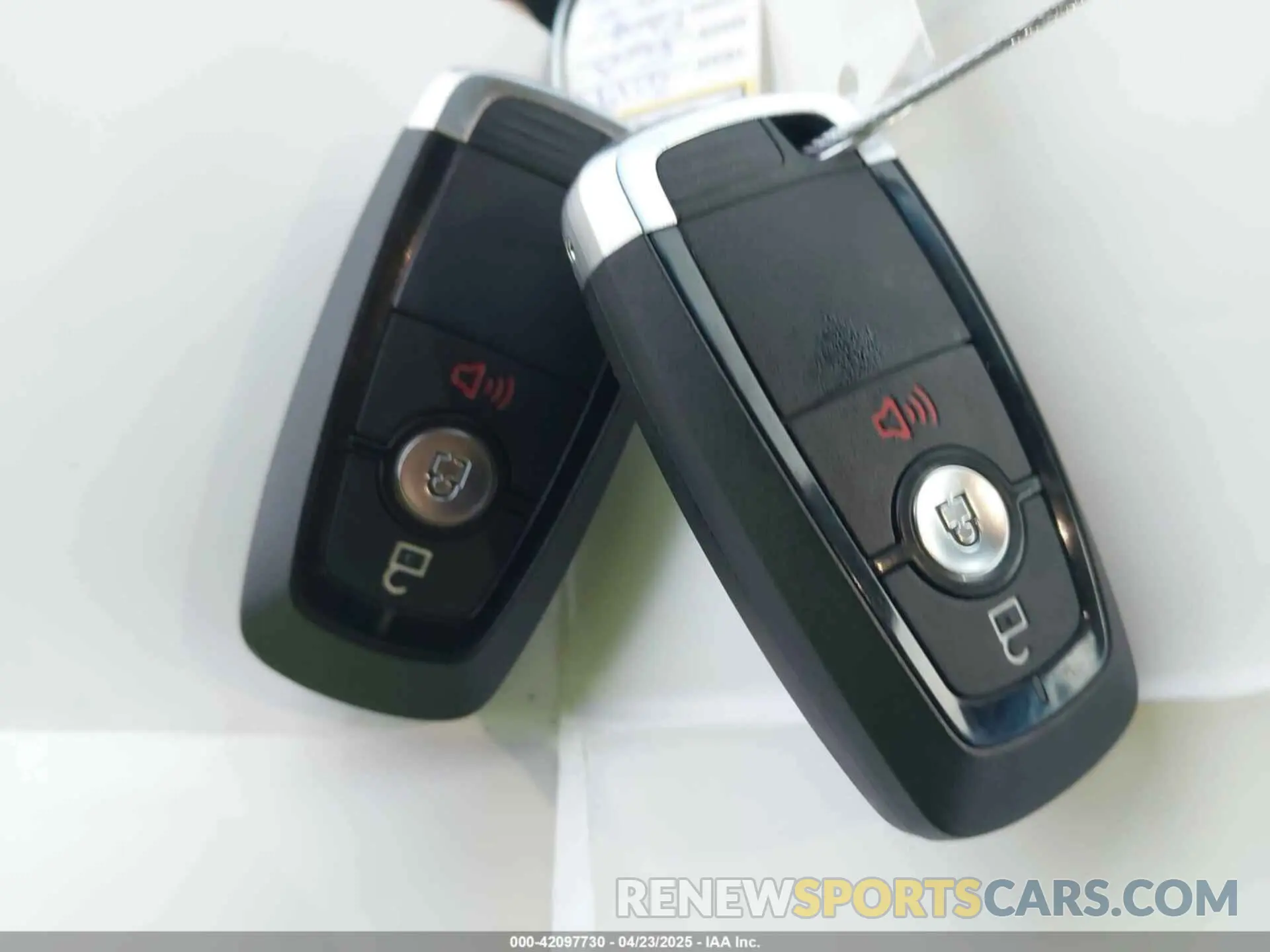 11 Photograph of a damaged car 2FMPK3G98KBB36808 FORD EDGE 2019