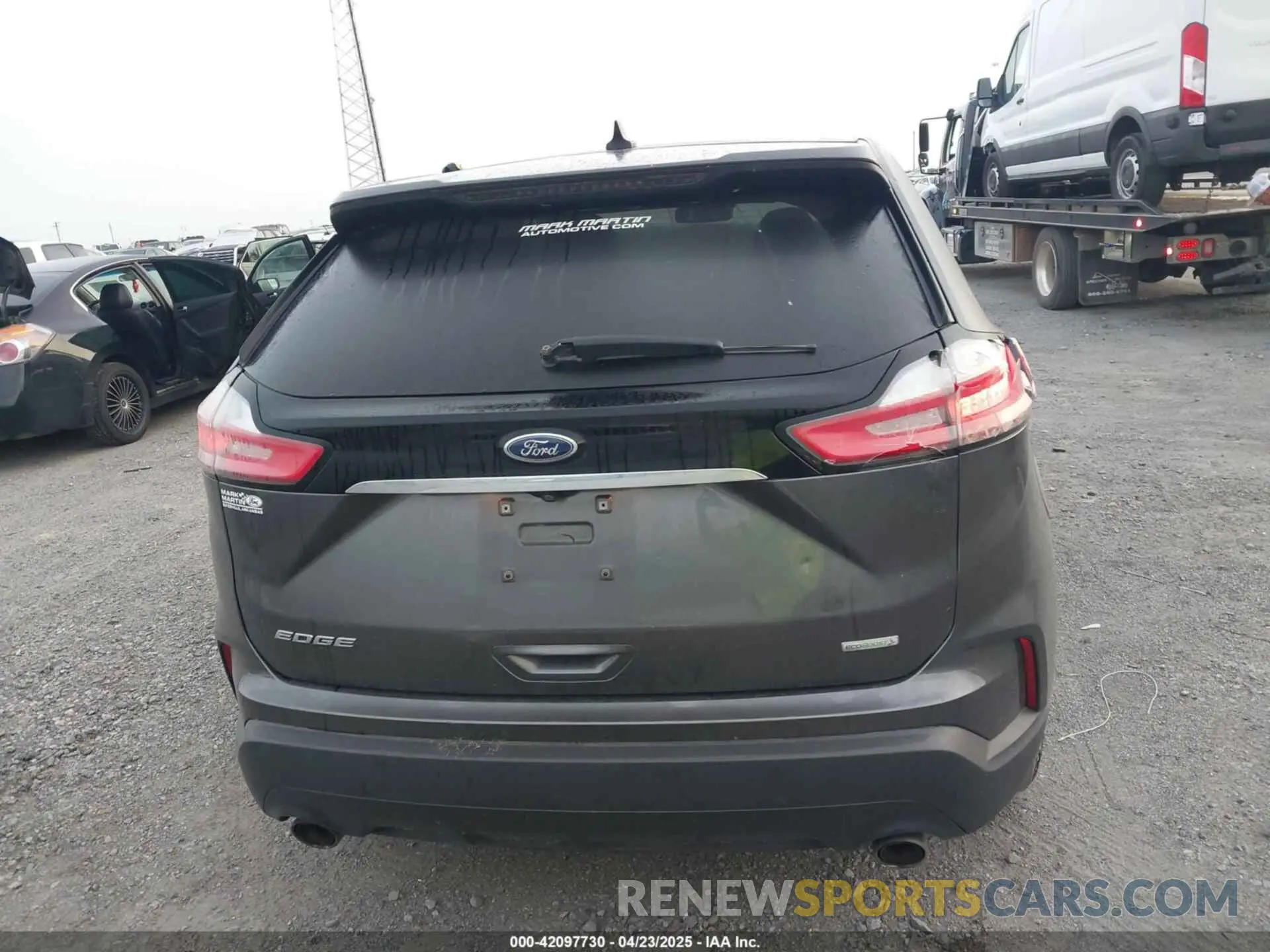 19 Photograph of a damaged car 2FMPK3G98KBB36808 FORD EDGE 2019