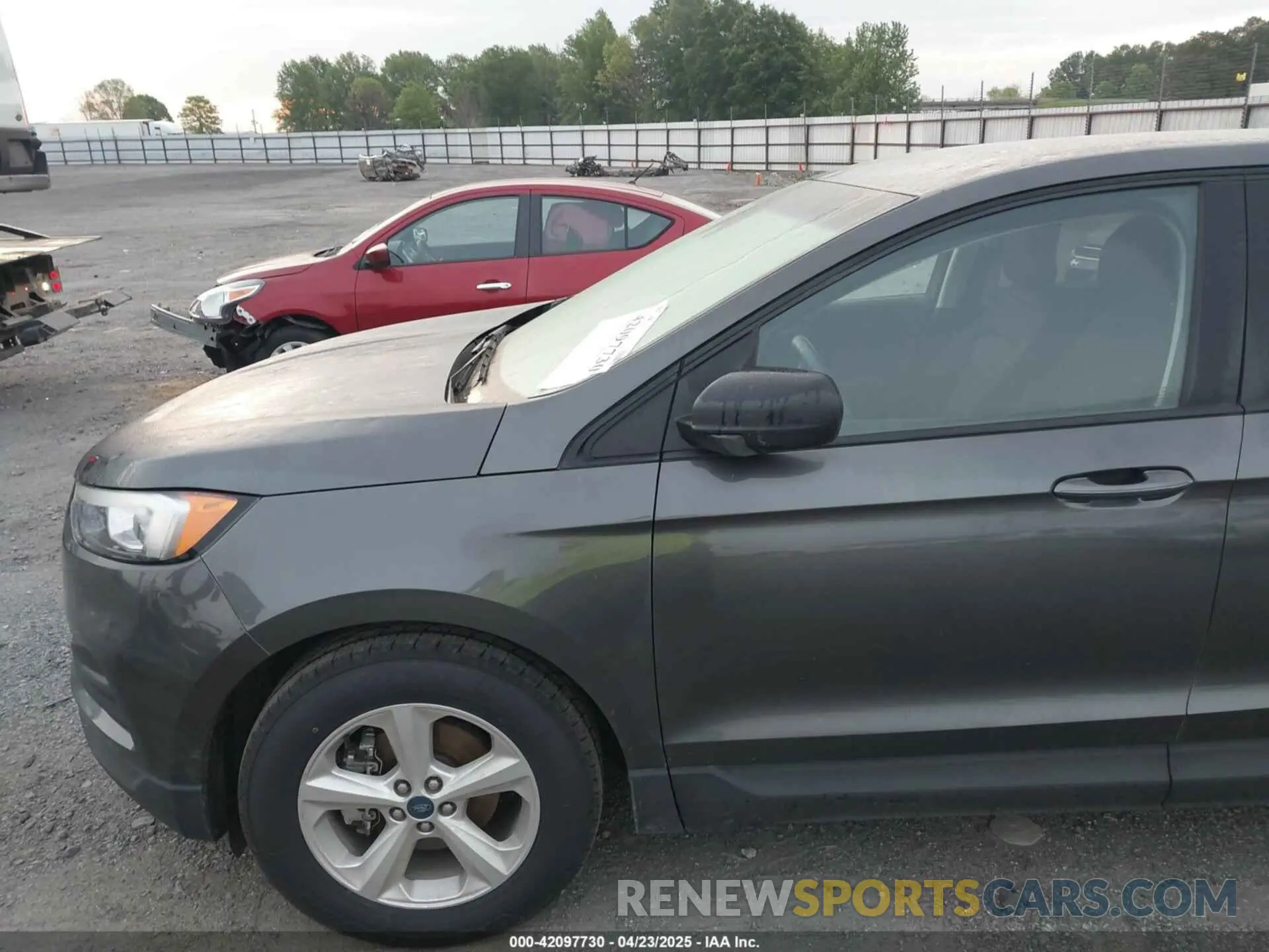 21 Photograph of a damaged car 2FMPK3G98KBB36808 FORD EDGE 2019