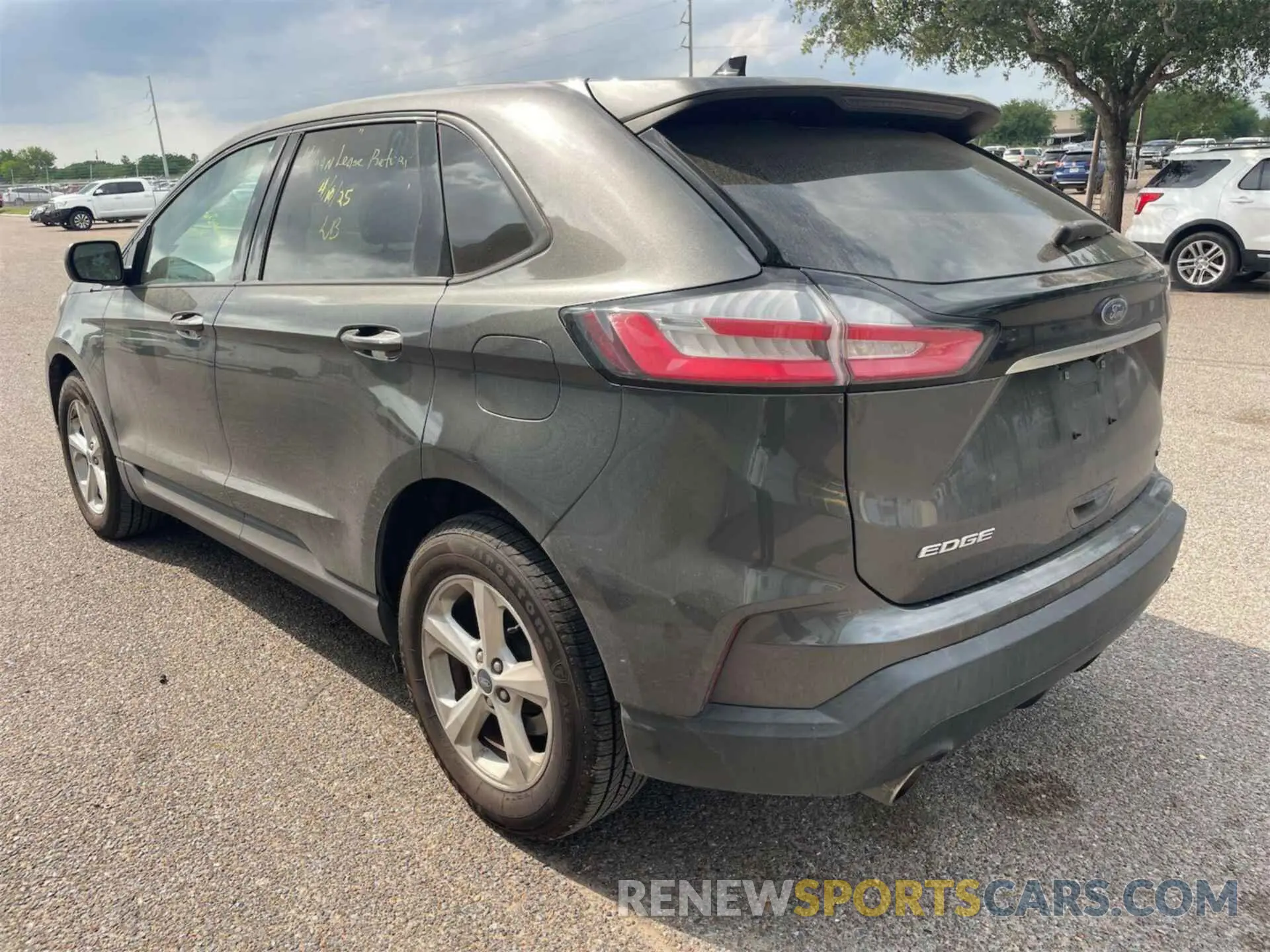 11 Photograph of a damaged car 2FMPK3G98KBB77312 FORD EDGE 2019