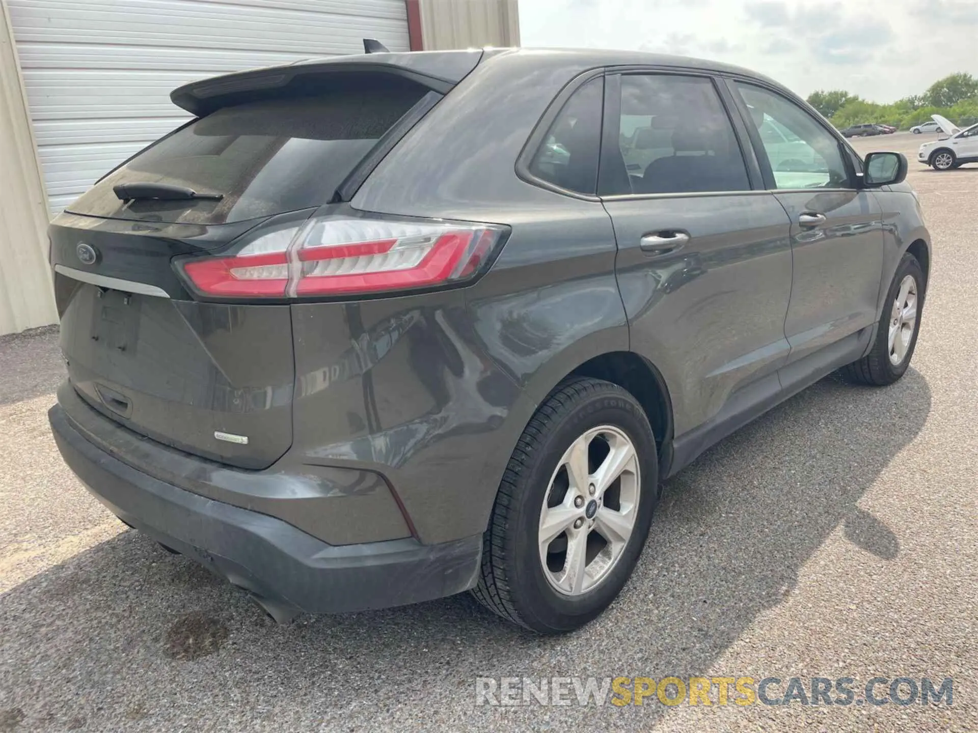 3 Photograph of a damaged car 2FMPK3G98KBB77312 FORD EDGE 2019