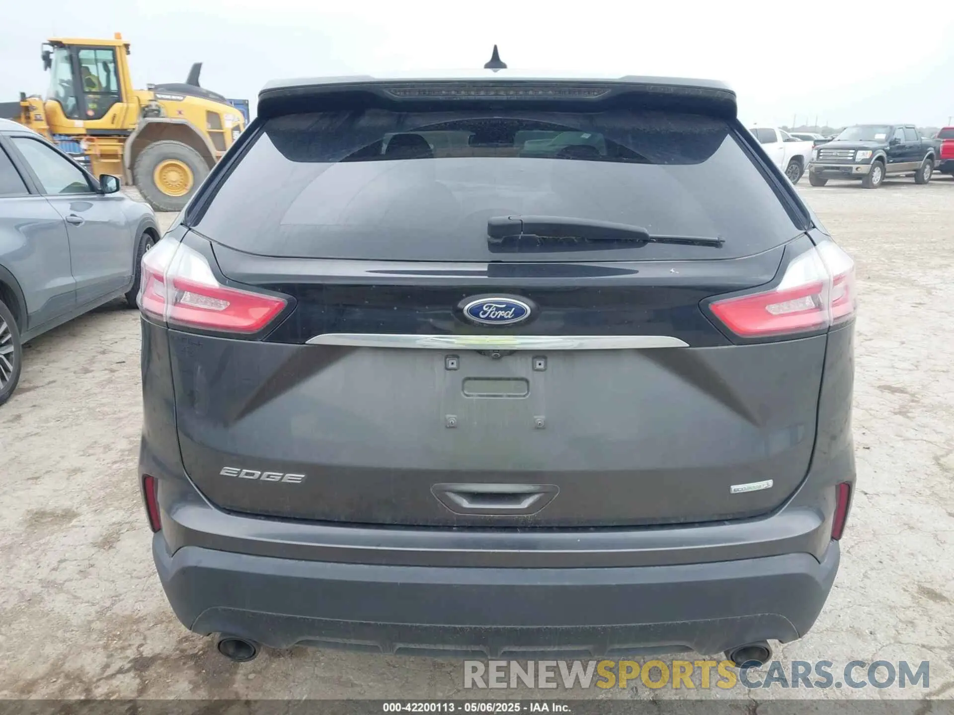16 Photograph of a damaged car 2FMPK3G98KBC50968 FORD EDGE 2019