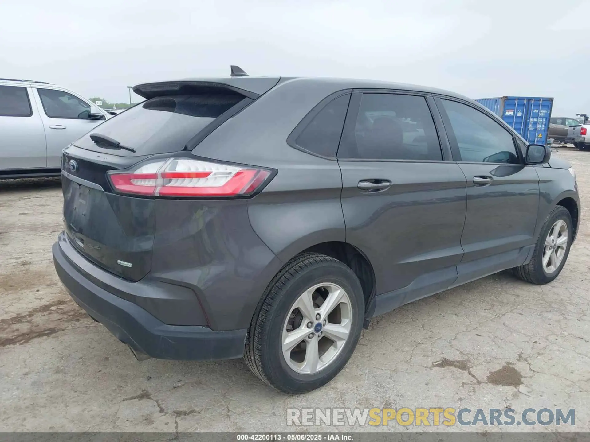 4 Photograph of a damaged car 2FMPK3G98KBC50968 FORD EDGE 2019