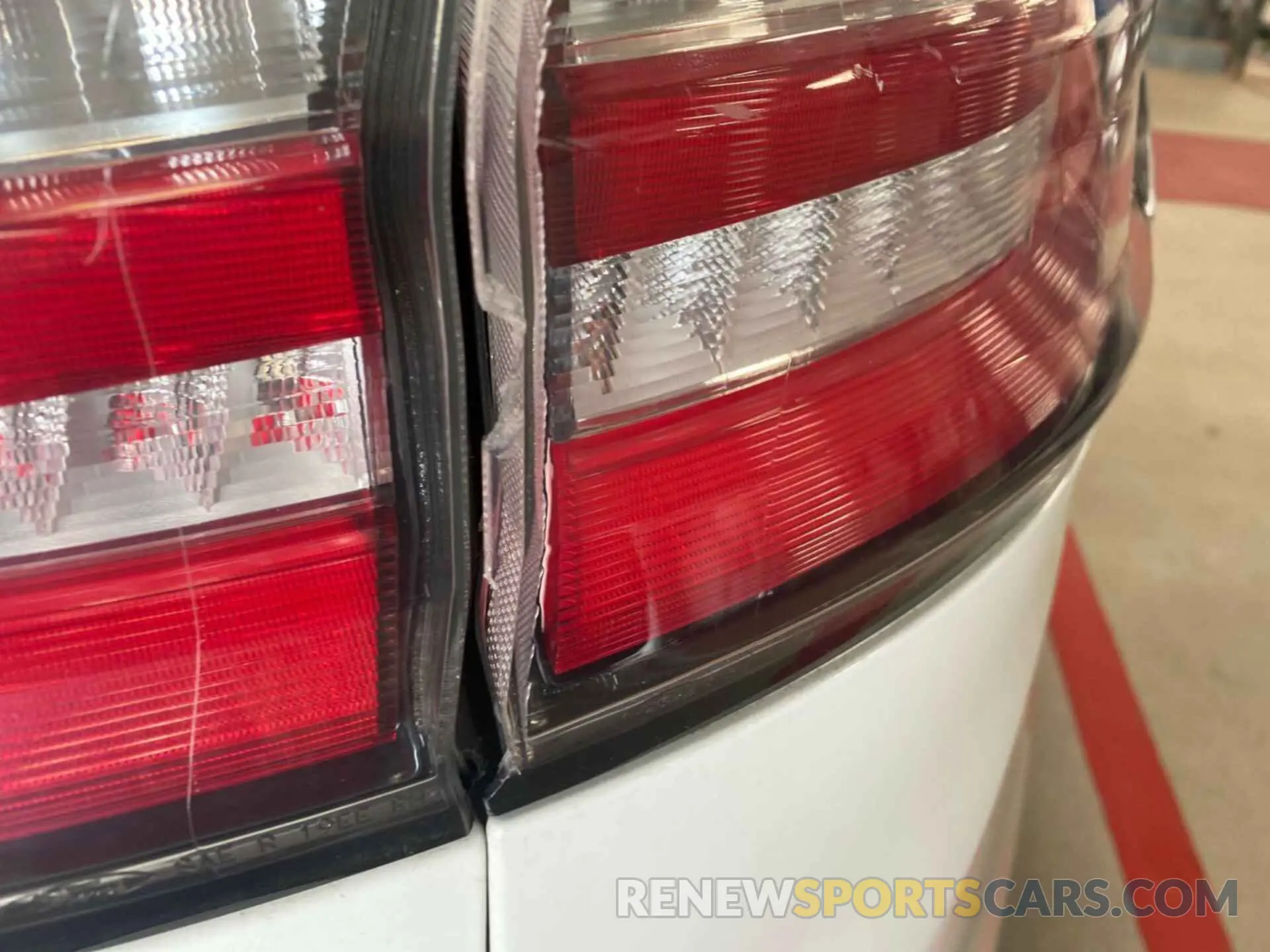 26 Photograph of a damaged car 2FMPK3J90KBC03300 FORD EDGE 2019