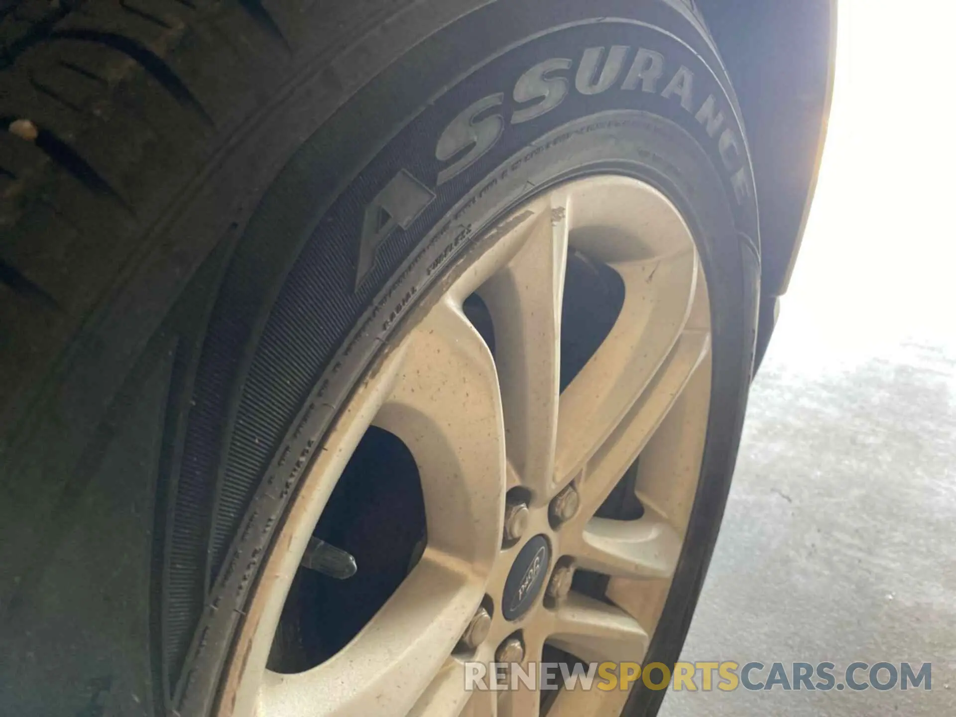 31 Photograph of a damaged car 2FMPK3J90KBC03300 FORD EDGE 2019