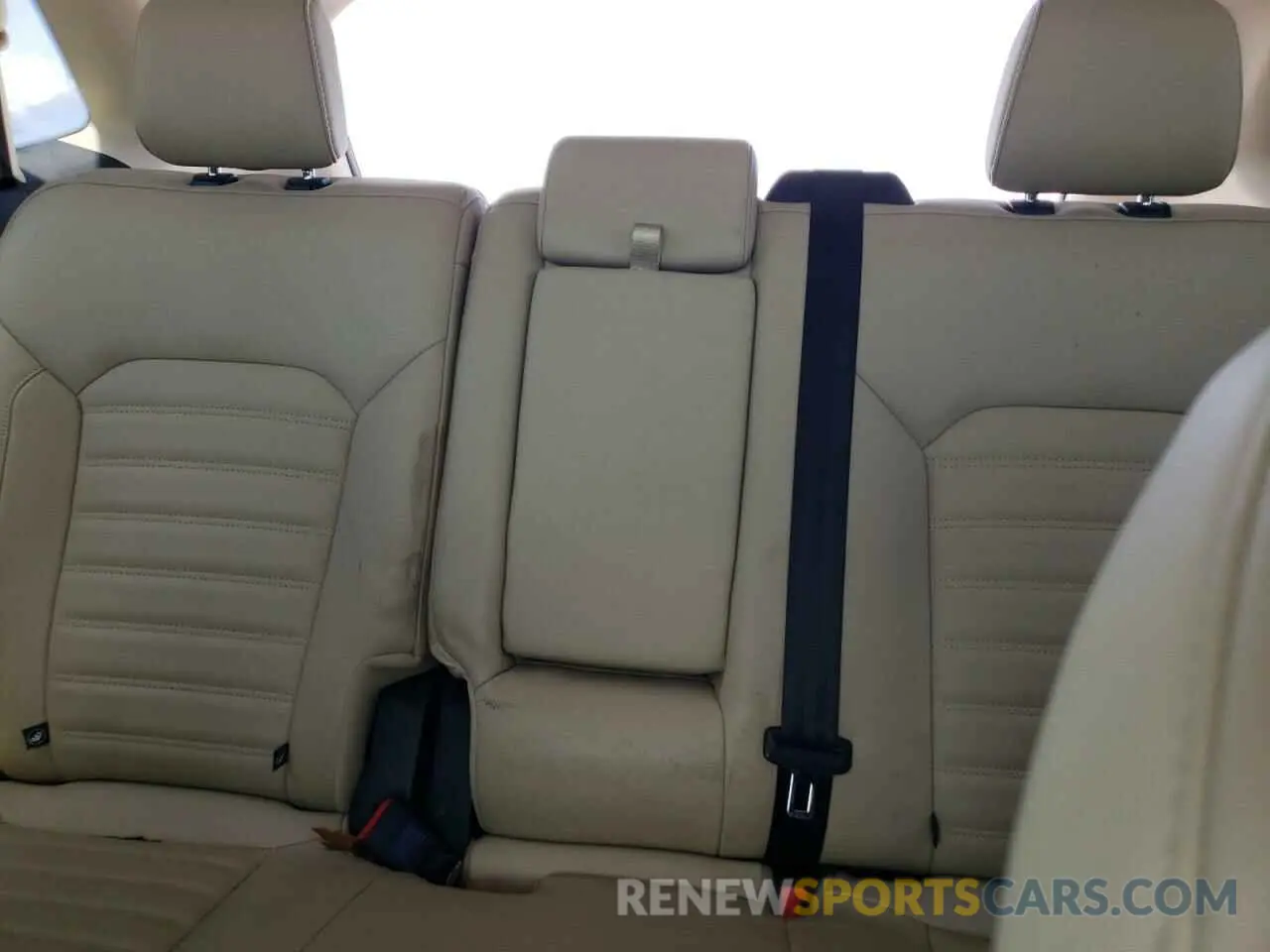 10 Photograph of a damaged car 2FMPK3J91KBB47917 FORD EDGE 2019