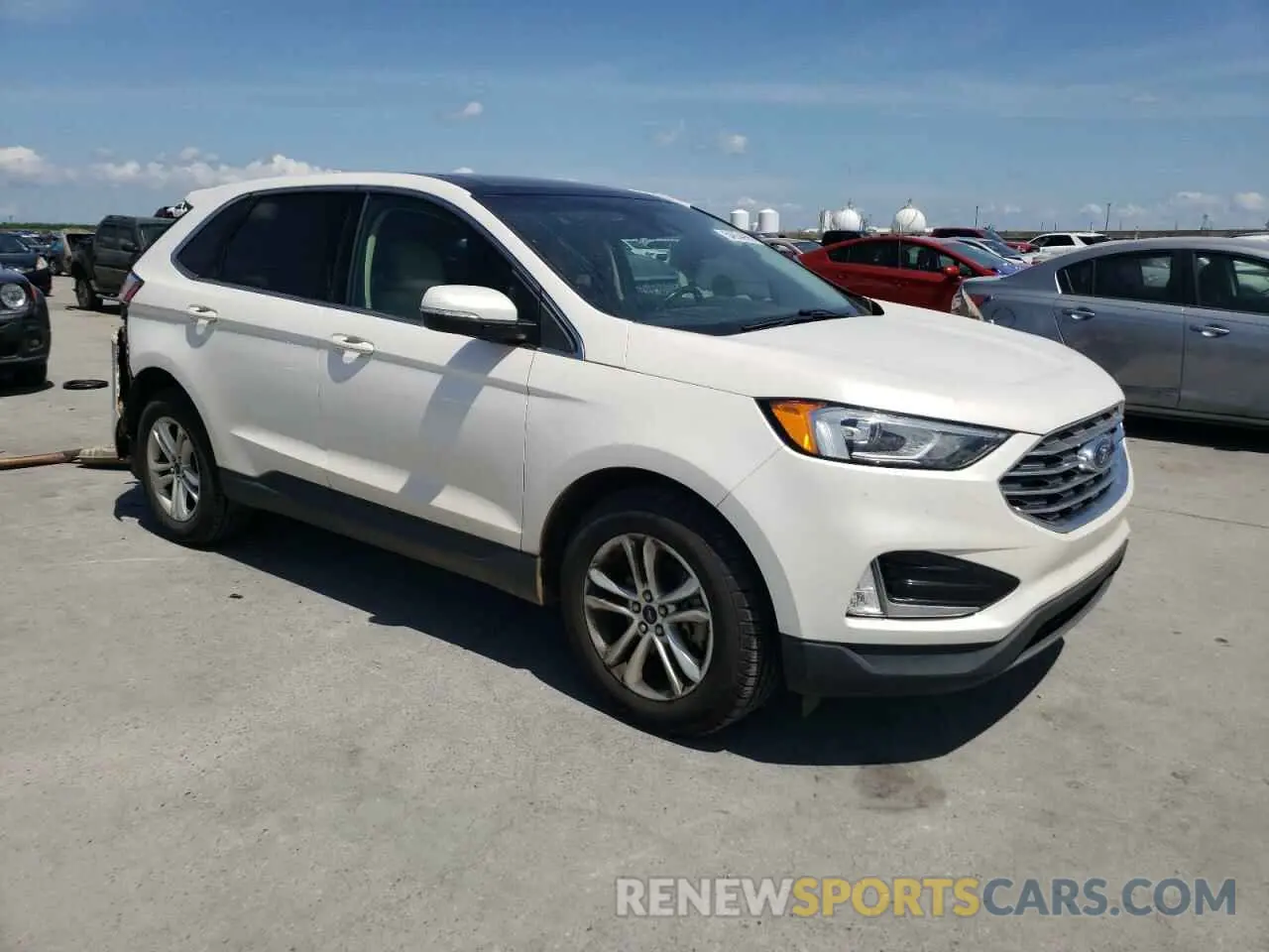 4 Photograph of a damaged car 2FMPK3J91KBB47917 FORD EDGE 2019