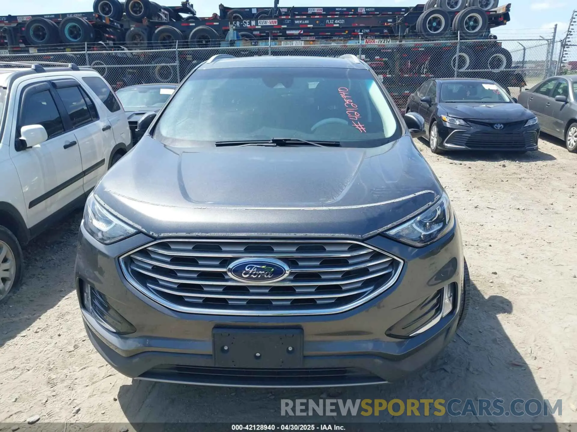 13 Photograph of a damaged car 2FMPK3J91KBB69545 FORD EDGE 2019