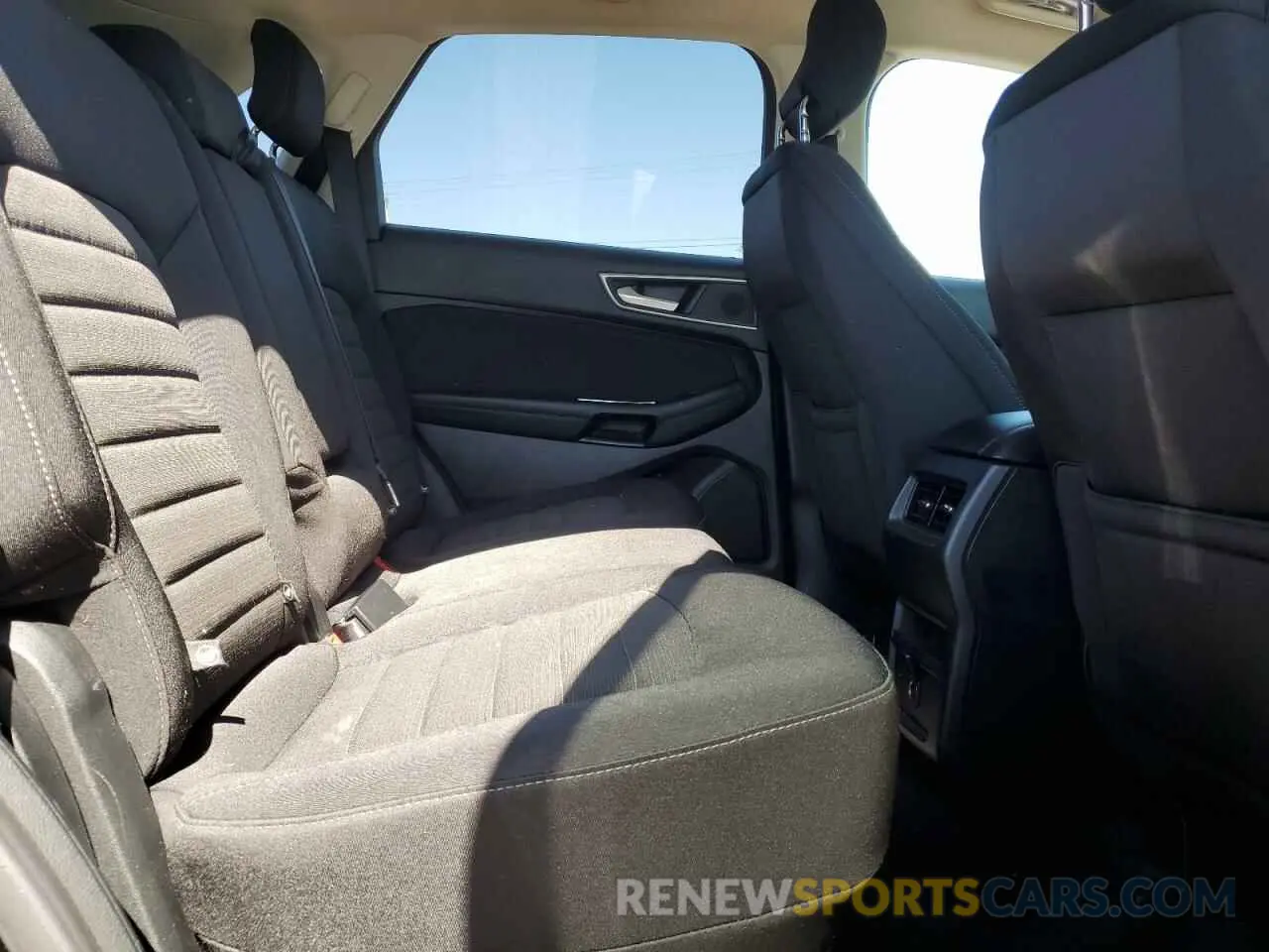 11 Photograph of a damaged car 2FMPK3J91KBC08389 FORD EDGE 2019