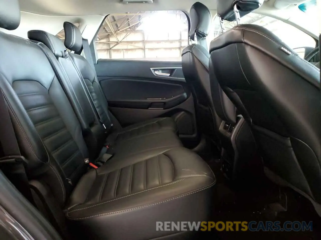 10 Photograph of a damaged car 2FMPK3J94KBC21685 FORD EDGE 2019