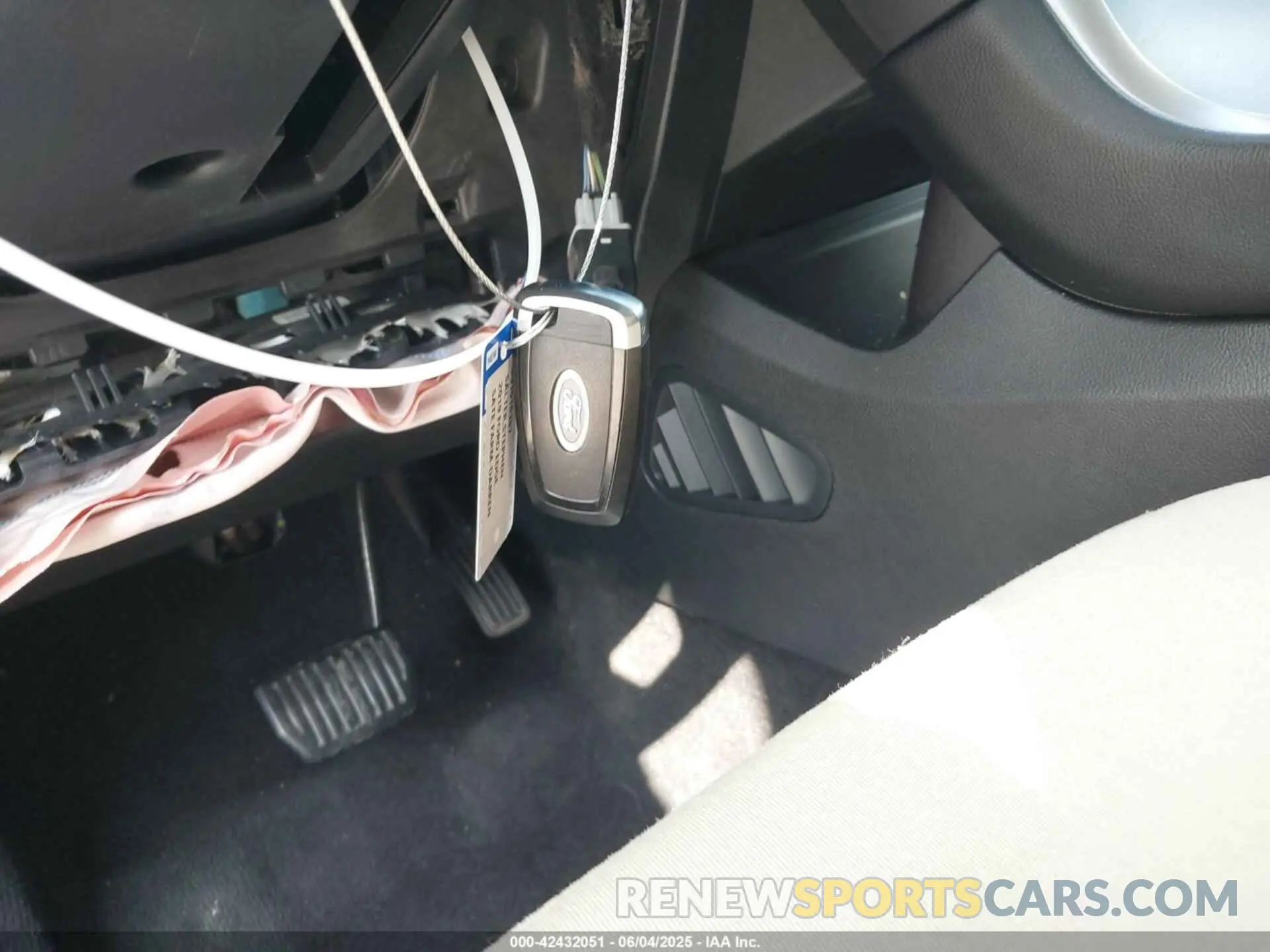11 Photograph of a damaged car 2FMPK3J94KBC49437 FORD EDGE 2019