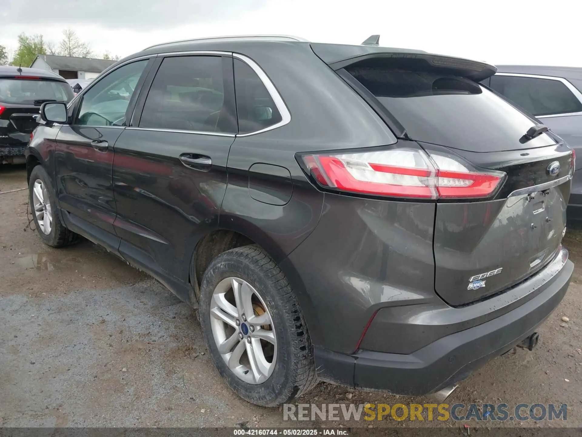 3 Photograph of a damaged car 2FMPK3J94KBC52676 FORD EDGE 2019