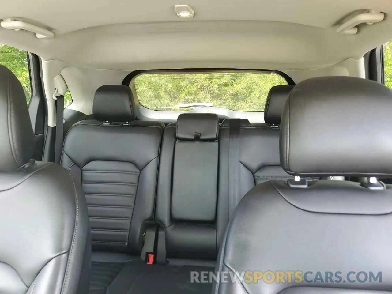 10 Photograph of a damaged car 2FMPK3J95KBB19621 FORD EDGE 2019