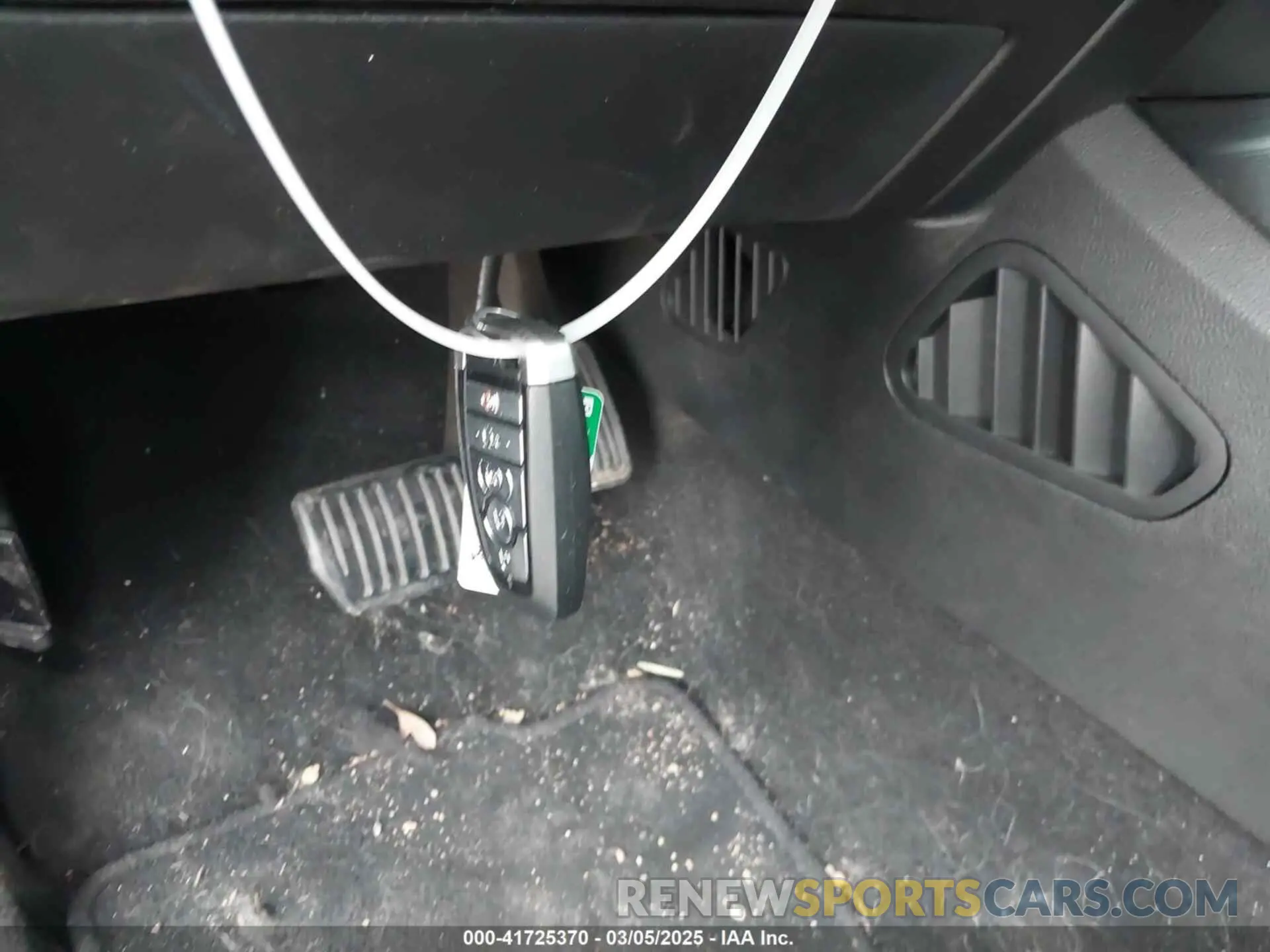 11 Photograph of a damaged car 2FMPK3J95KBC06662 FORD EDGE 2019