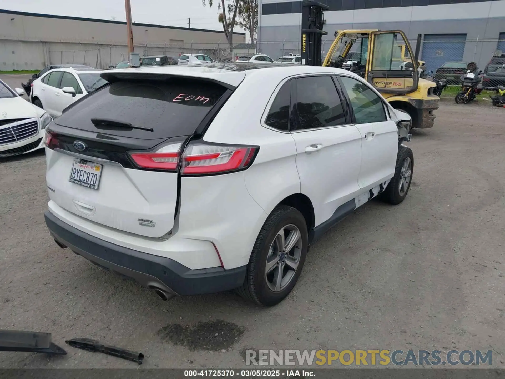 4 Photograph of a damaged car 2FMPK3J95KBC06662 FORD EDGE 2019