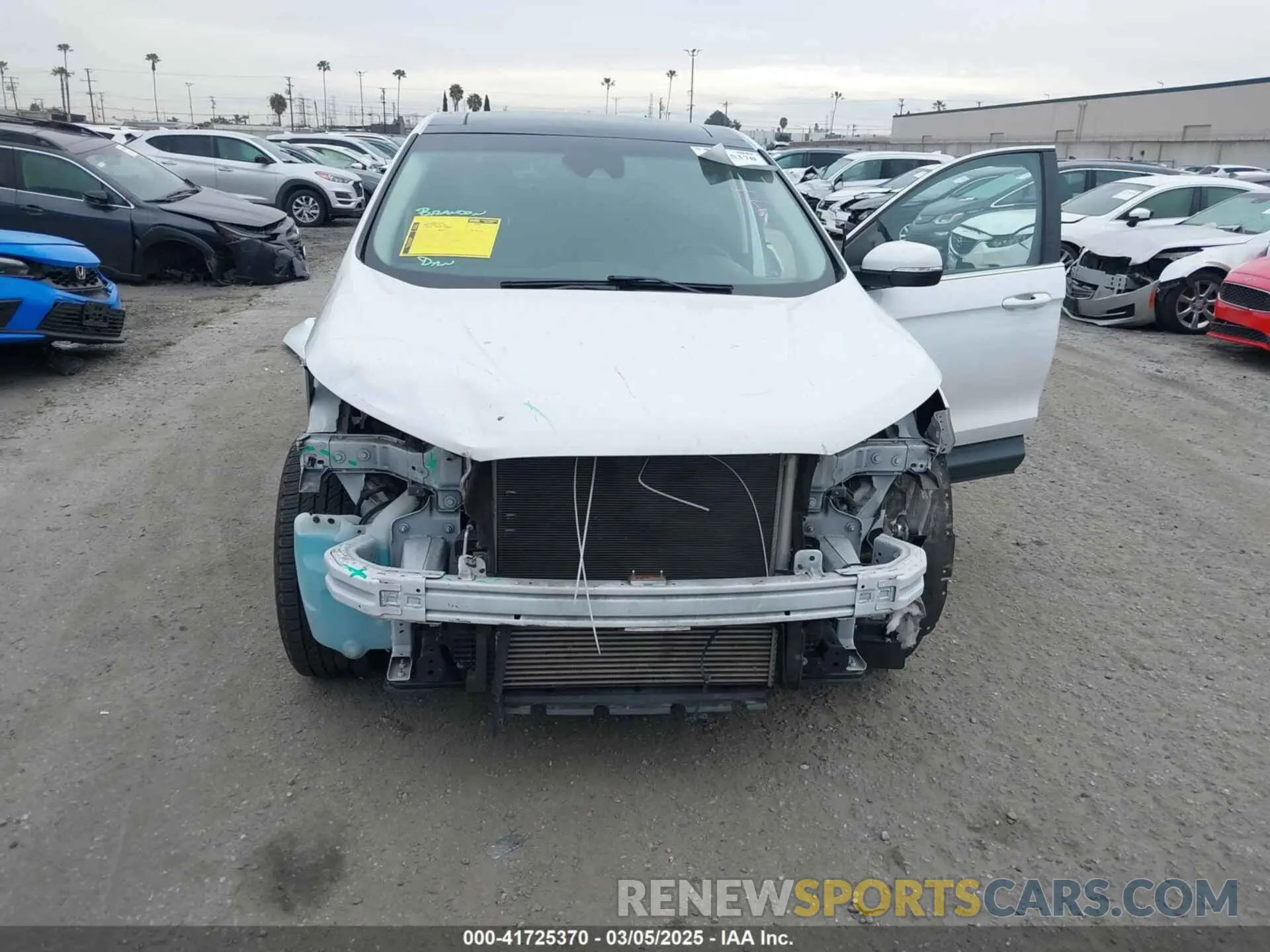 6 Photograph of a damaged car 2FMPK3J95KBC06662 FORD EDGE 2019
