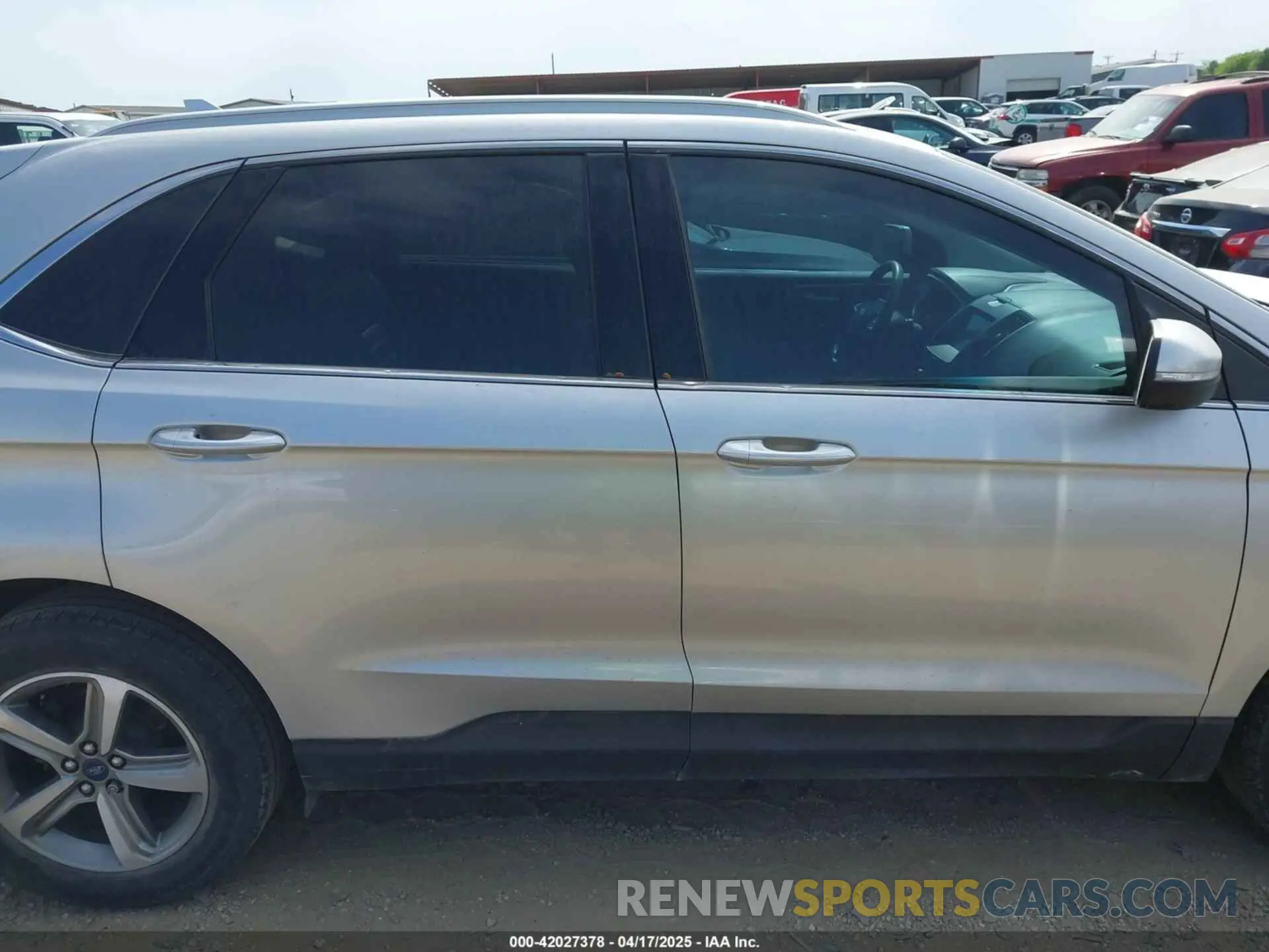 14 Photograph of a damaged car 2FMPK3J95KBC26748 FORD EDGE 2019