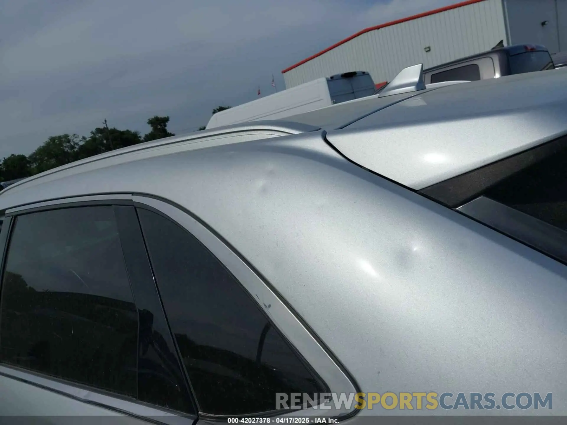 18 Photograph of a damaged car 2FMPK3J95KBC26748 FORD EDGE 2019