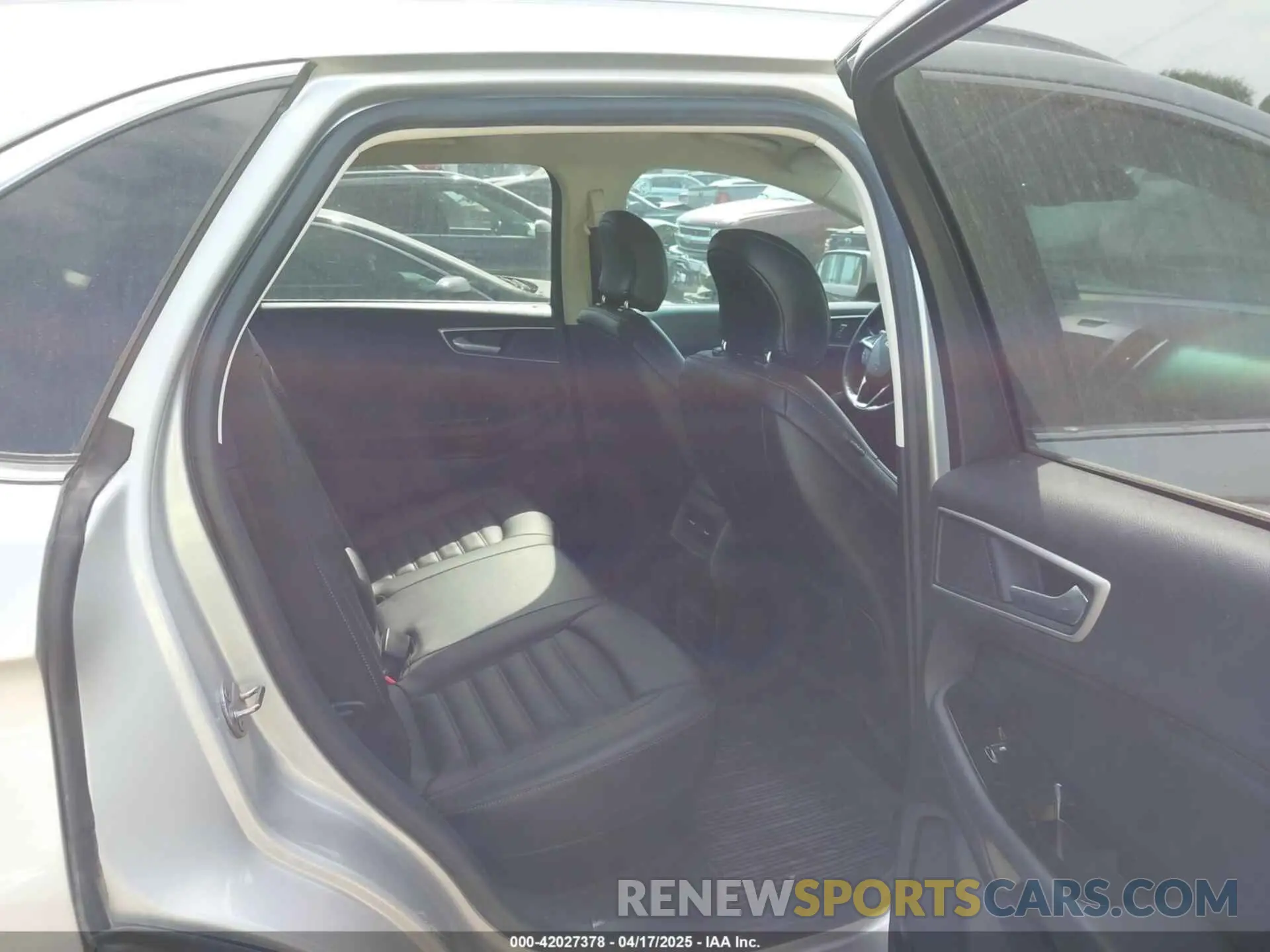 8 Photograph of a damaged car 2FMPK3J95KBC26748 FORD EDGE 2019