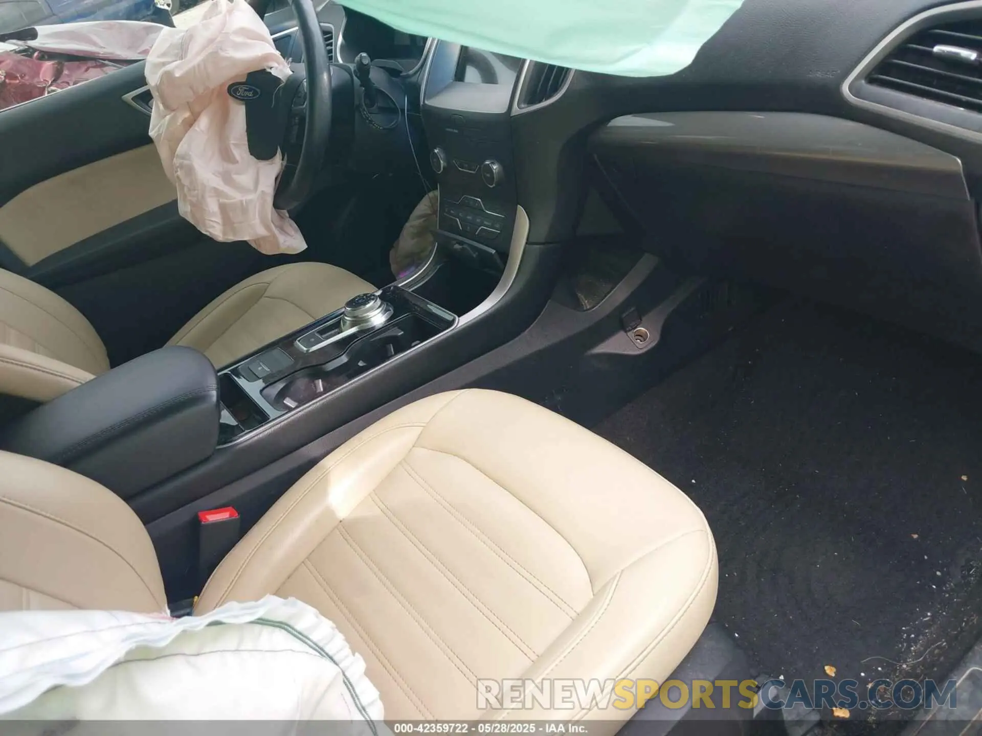 5 Photograph of a damaged car 2FMPK3J96KBB95803 FORD EDGE 2019