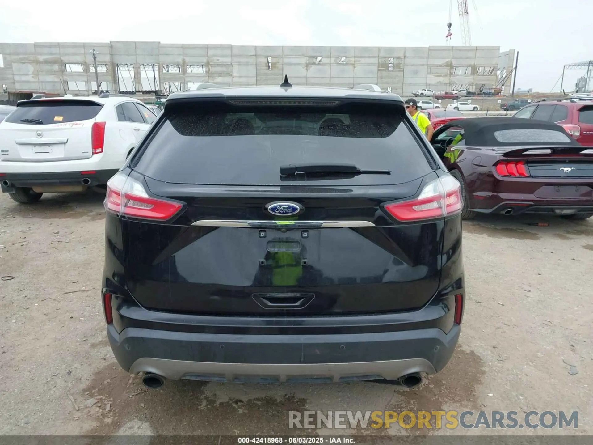 16 Photograph of a damaged car 2FMPK3J96KBC26838 FORD EDGE 2019