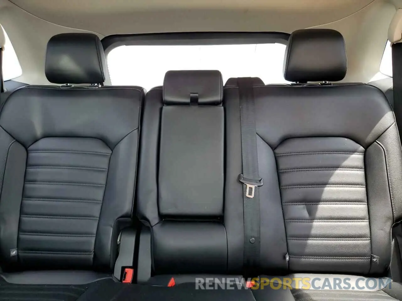10 Photograph of a damaged car 2FMPK3J96KBC31778 FORD EDGE 2019