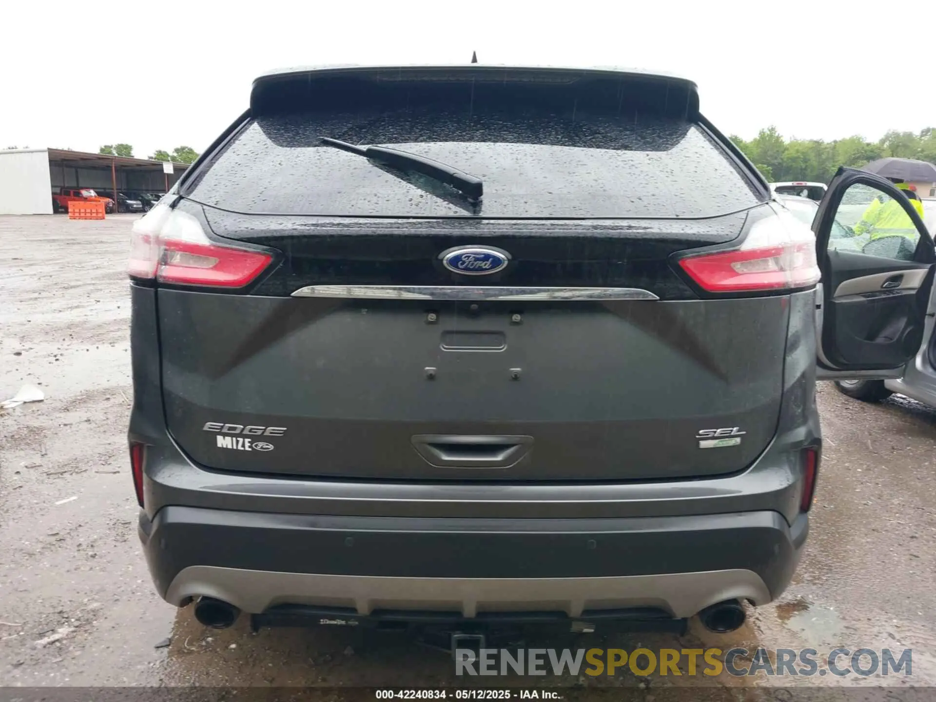 16 Photograph of a damaged car 2FMPK3J96KBC43154 FORD EDGE 2019