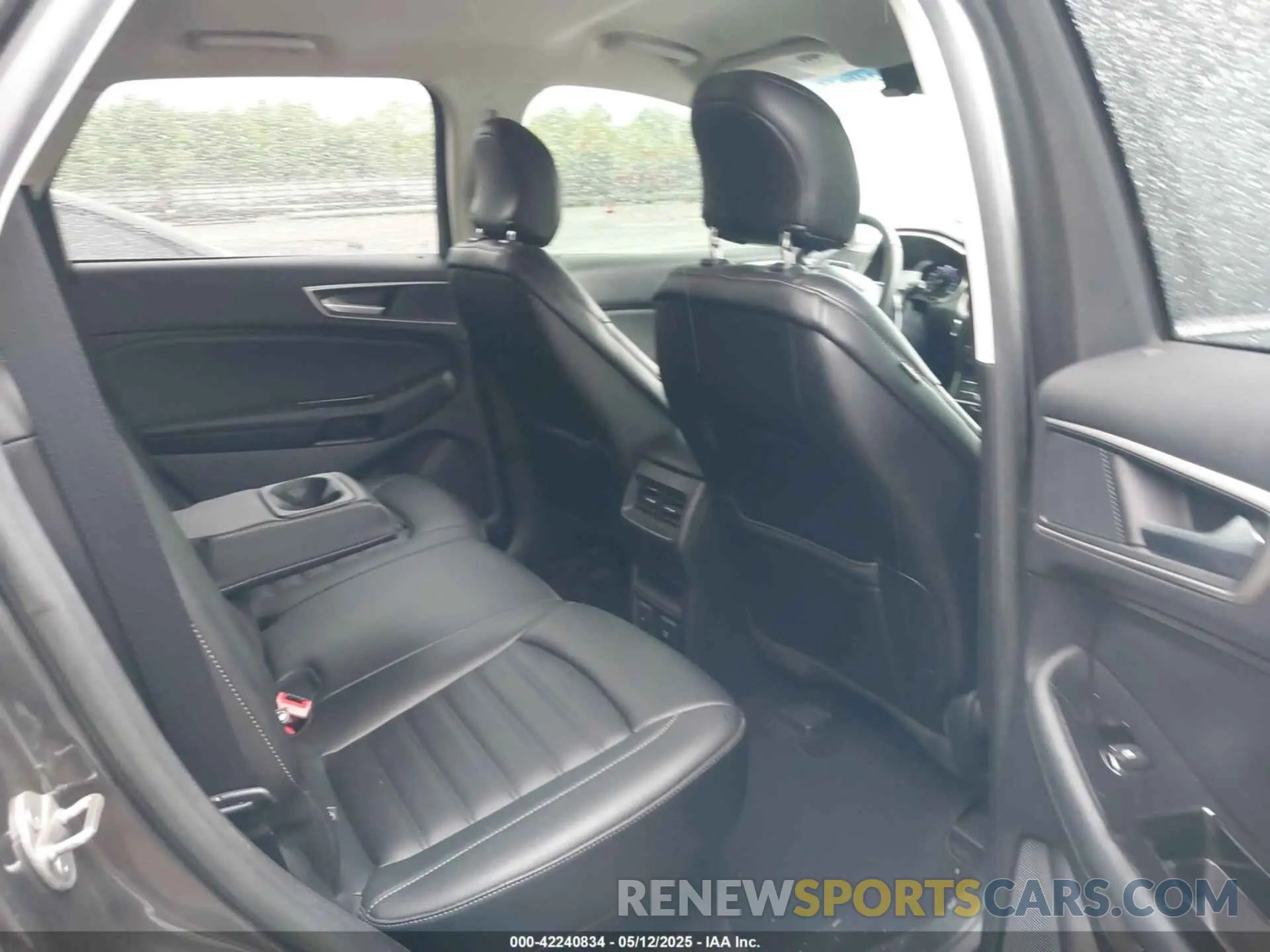 8 Photograph of a damaged car 2FMPK3J96KBC43154 FORD EDGE 2019