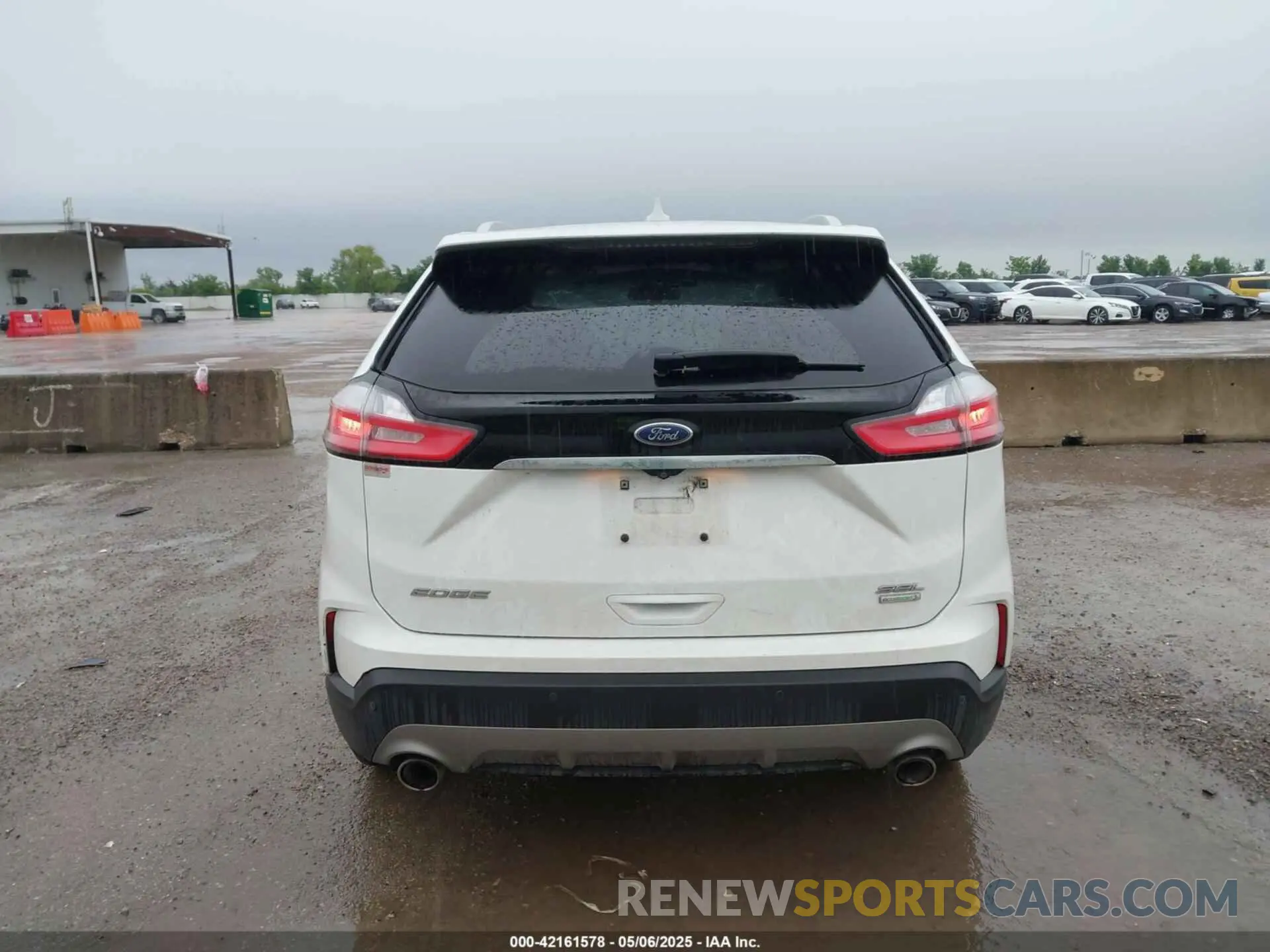 16 Photograph of a damaged car 2FMPK3J97KBB87631 FORD EDGE 2019
