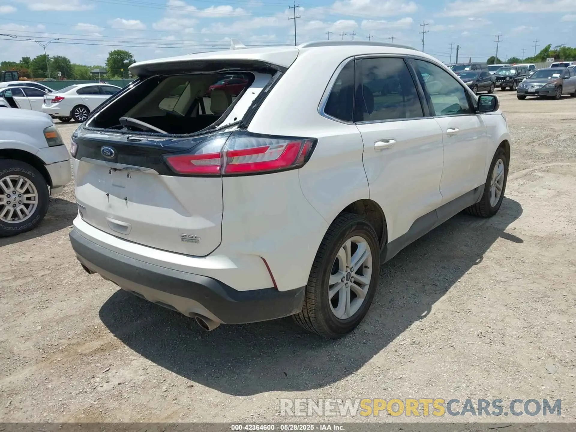 4 Photograph of a damaged car 2FMPK3J97KBC61887 FORD EDGE 2019