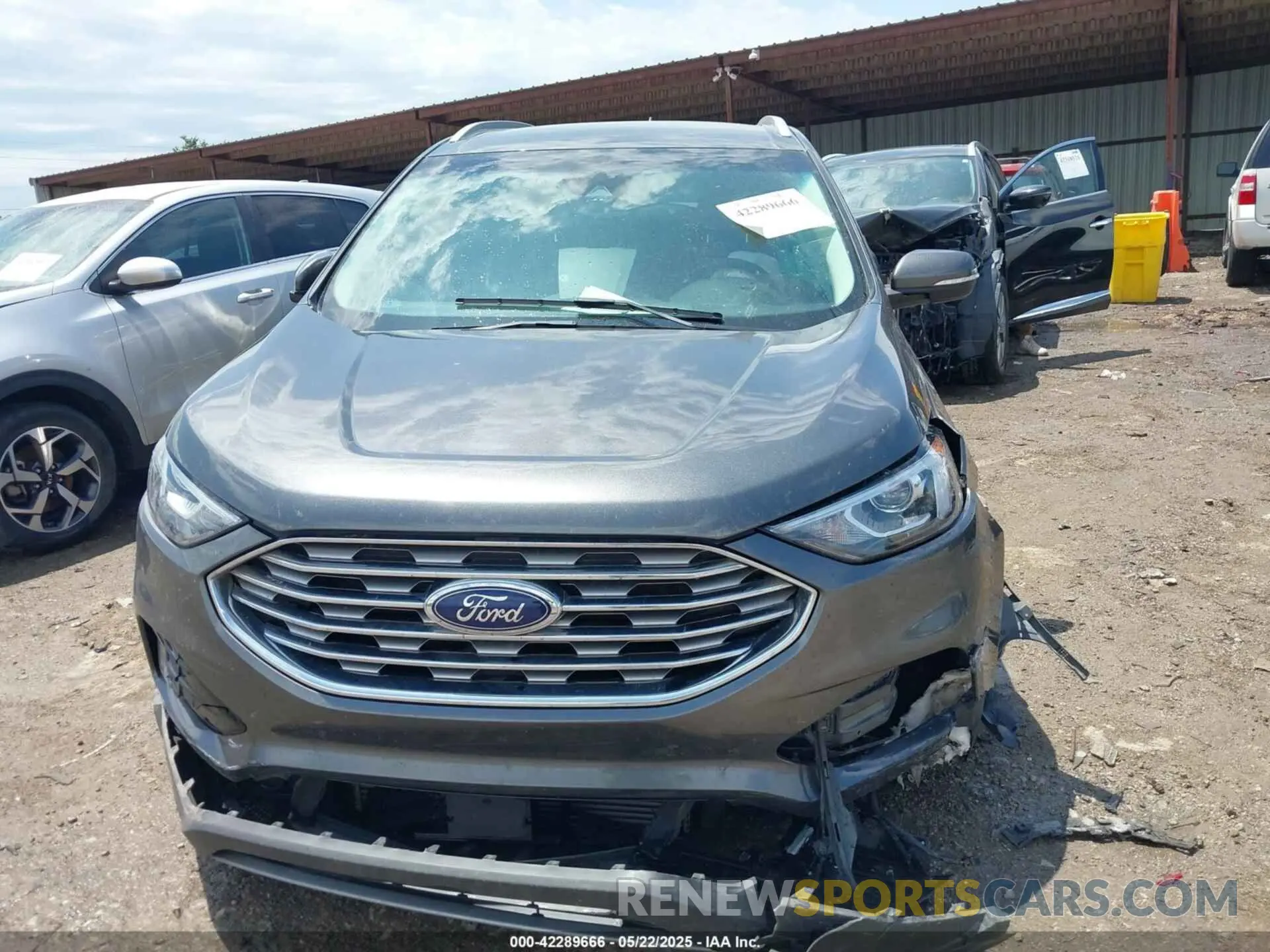 11 Photograph of a damaged car 2FMPK3J97KBC73327 FORD EDGE 2019