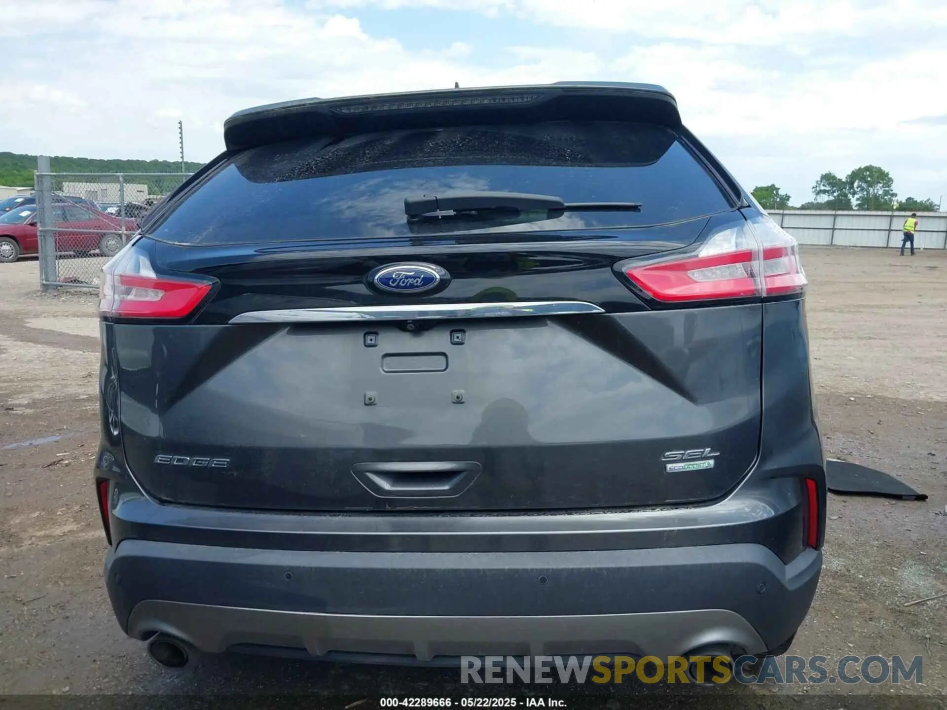 15 Photograph of a damaged car 2FMPK3J97KBC73327 FORD EDGE 2019