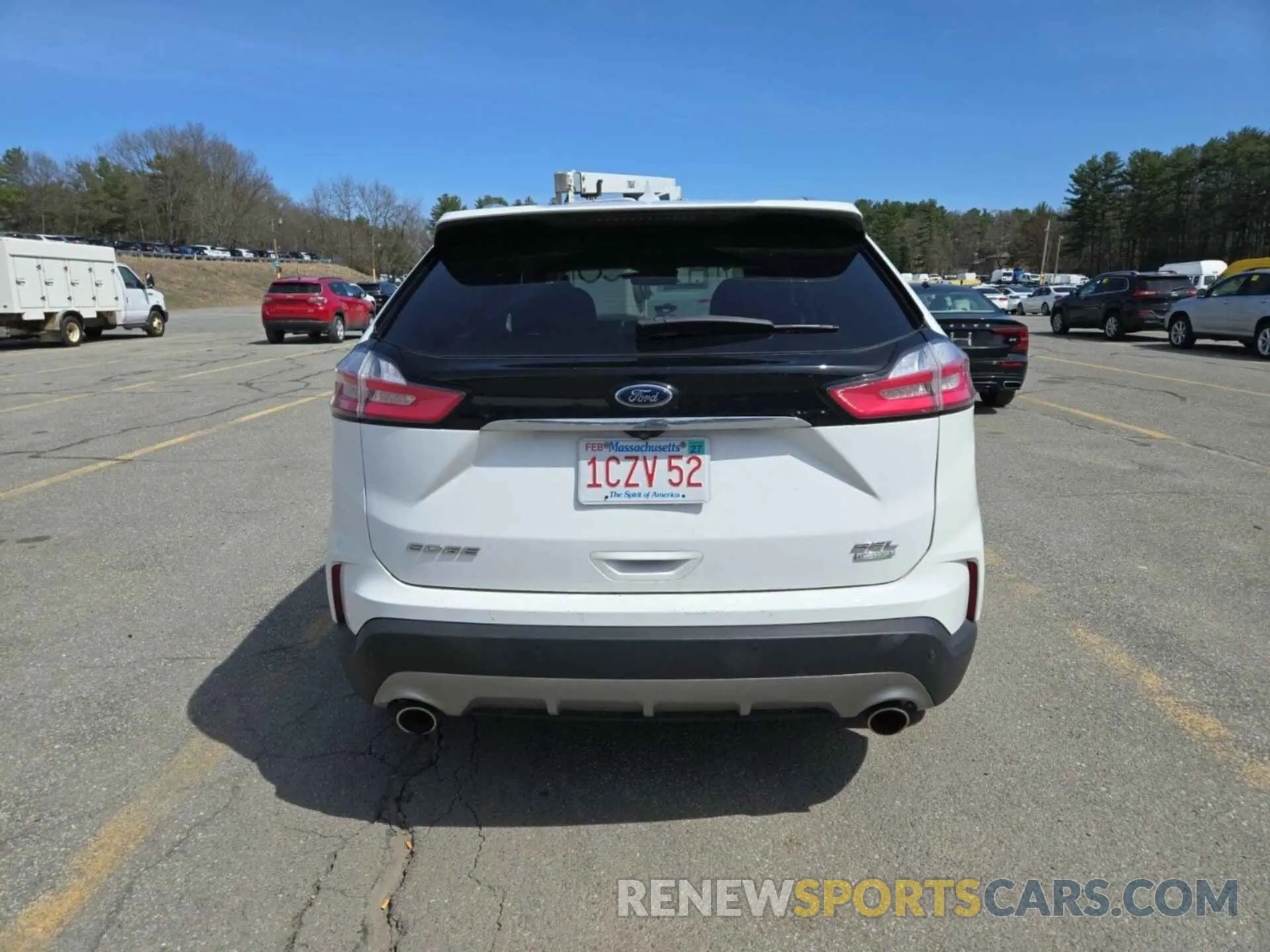 33 Photograph of a damaged car 2FMPK3J98KBC37758 FORD EDGE 2019