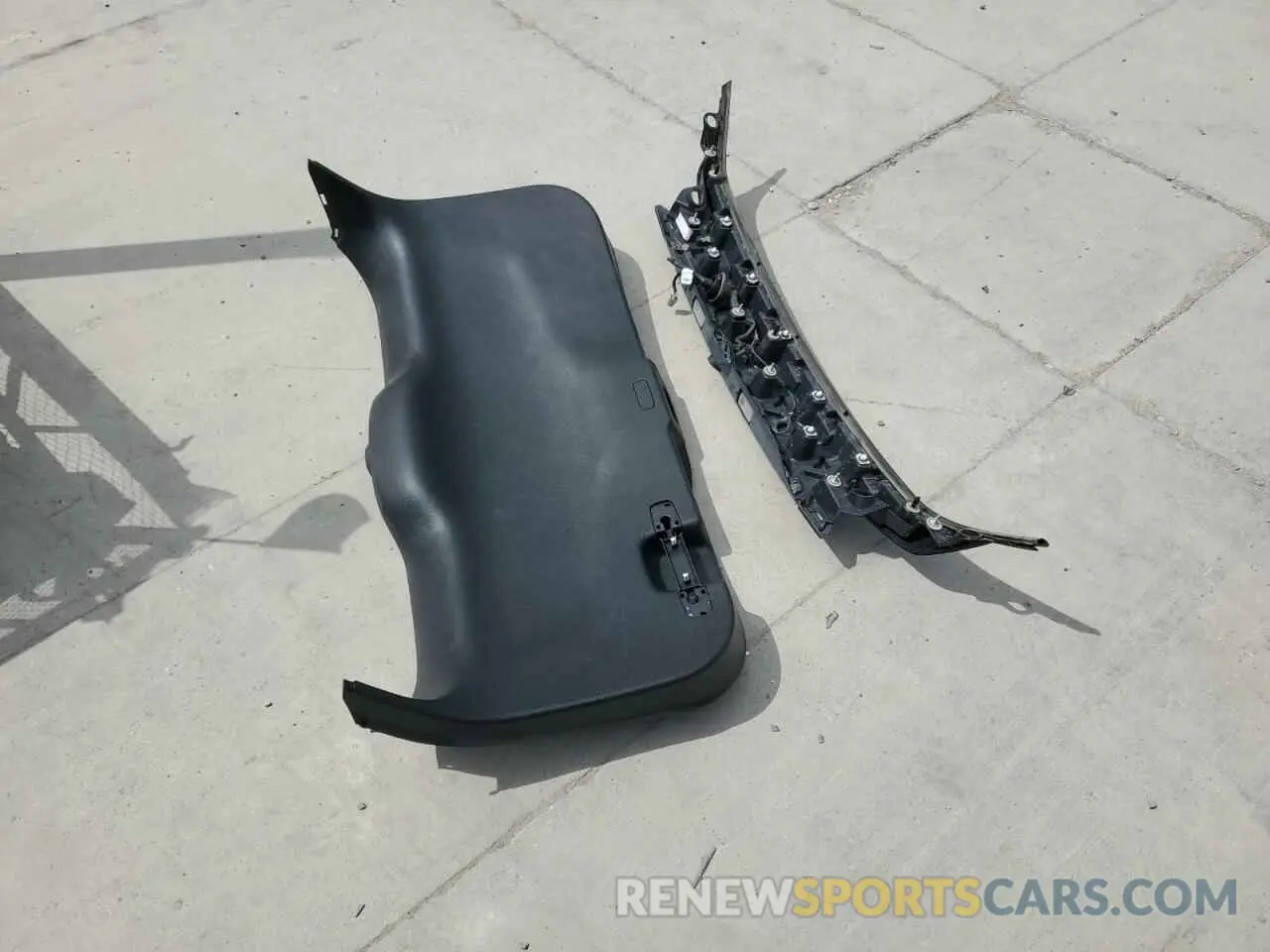 13 Photograph of a damaged car 2FMPK3J99KBB21856 FORD EDGE 2019