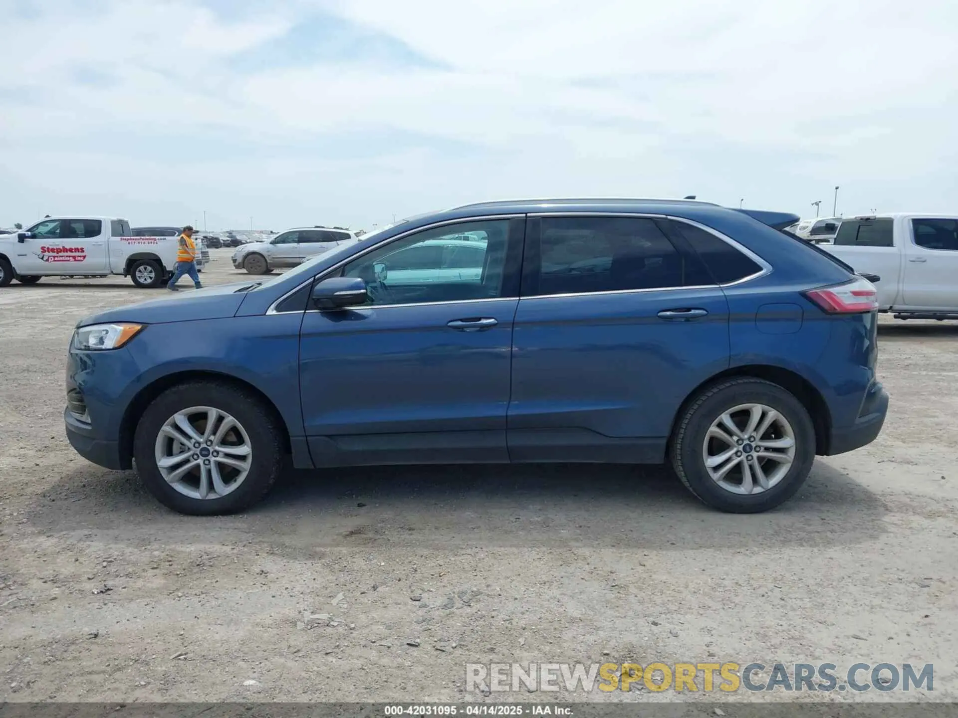 14 Photograph of a damaged car 2FMPK3J99KBB47177 FORD EDGE 2019