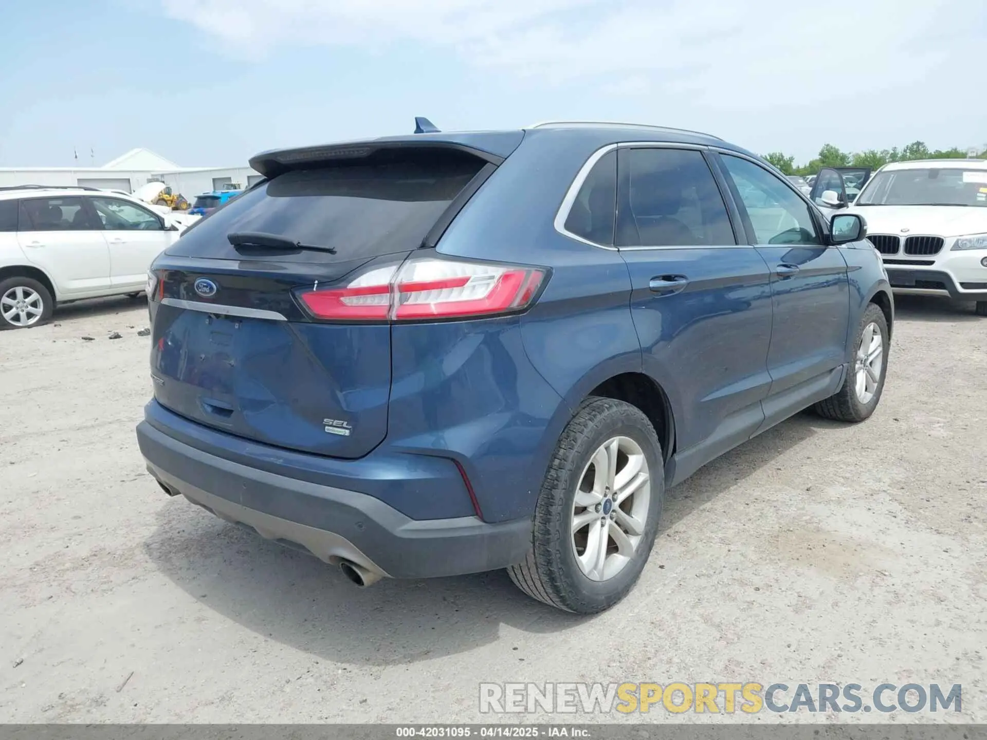 4 Photograph of a damaged car 2FMPK3J99KBB47177 FORD EDGE 2019